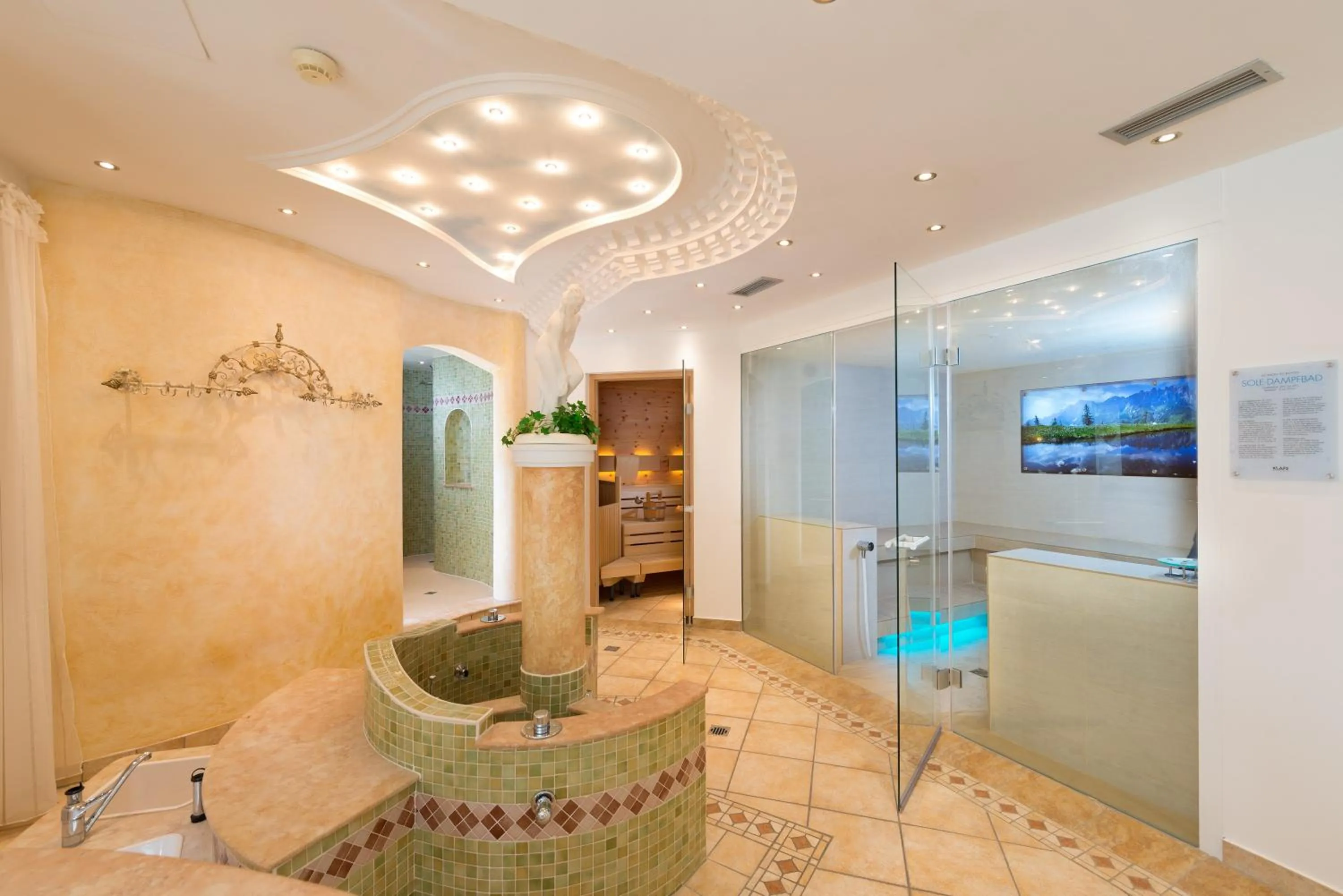 Sauna in Hotel Bergheimat