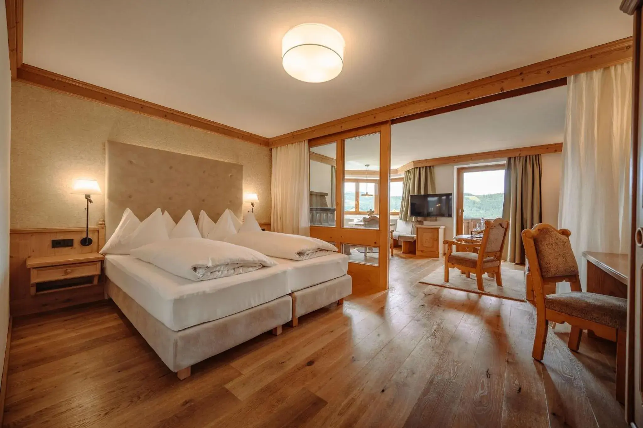 Junior Suite - single occupancy in Hotel Bergheimat Junior Suite - single occupancy in Hotel Bergheimat