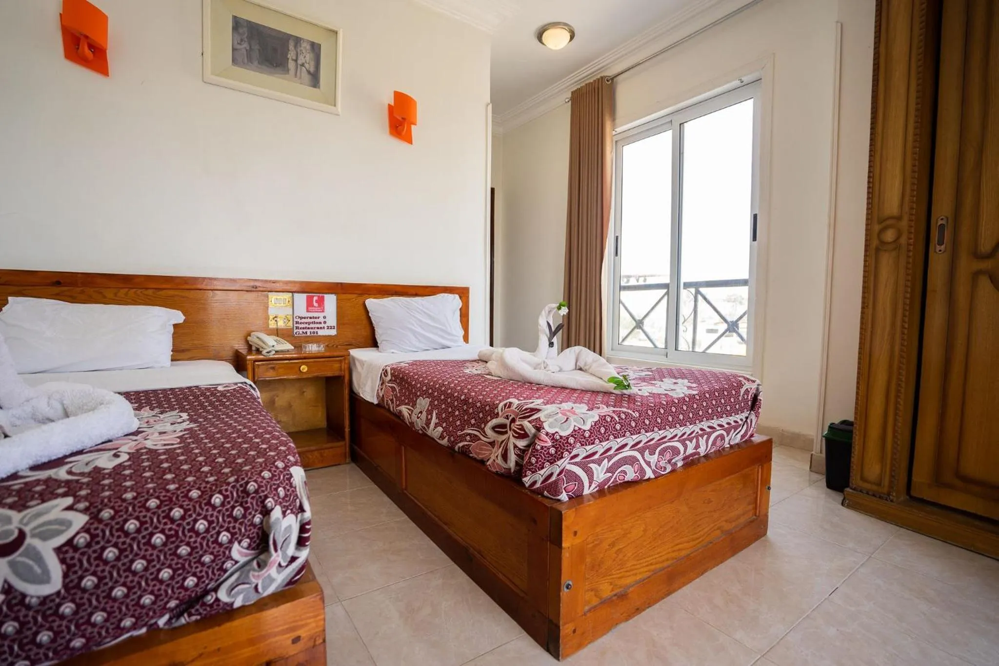 Bedroom, Bed in El Mesala Hotel