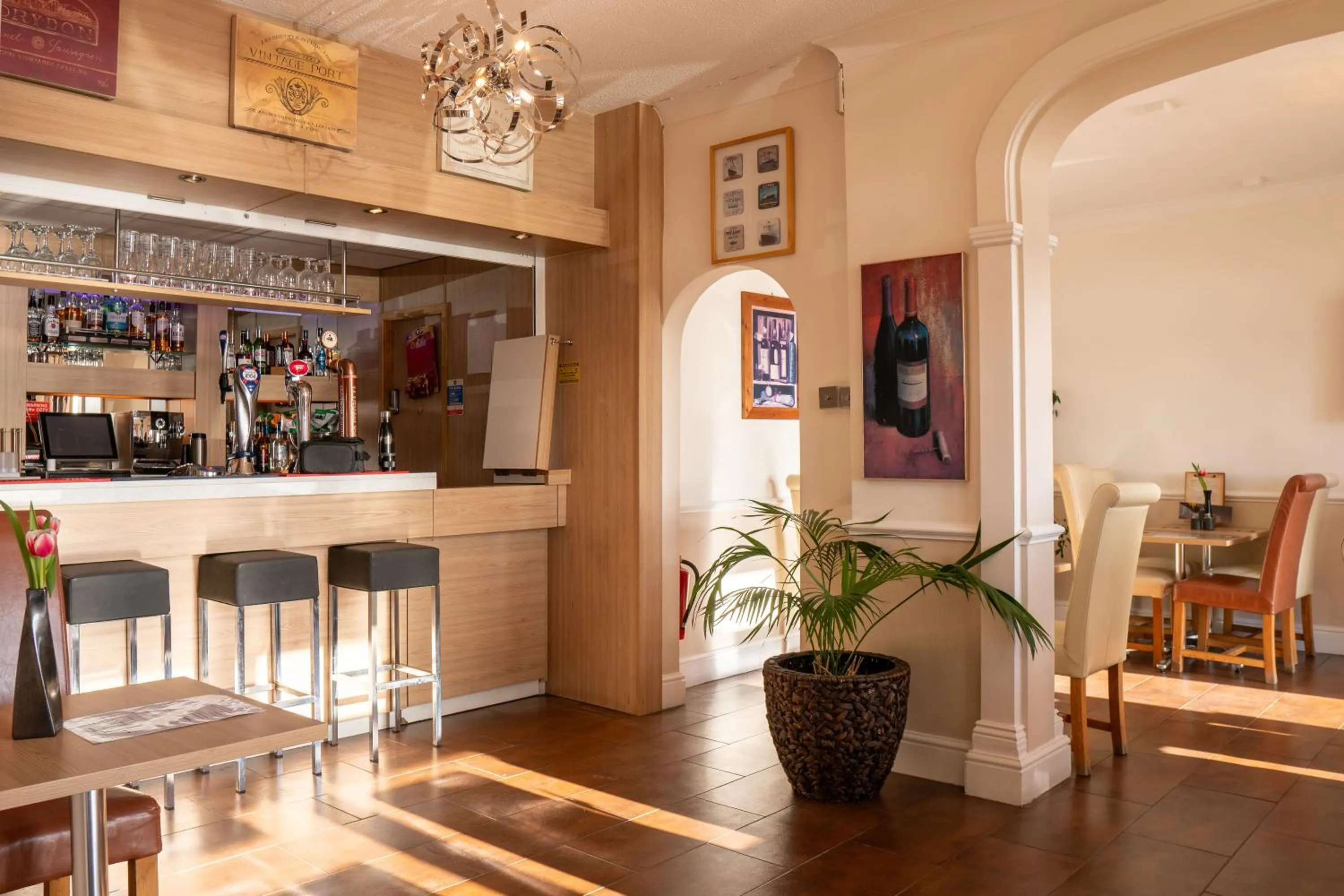 Lounge or bar in Best Western Princes Marine Hotel