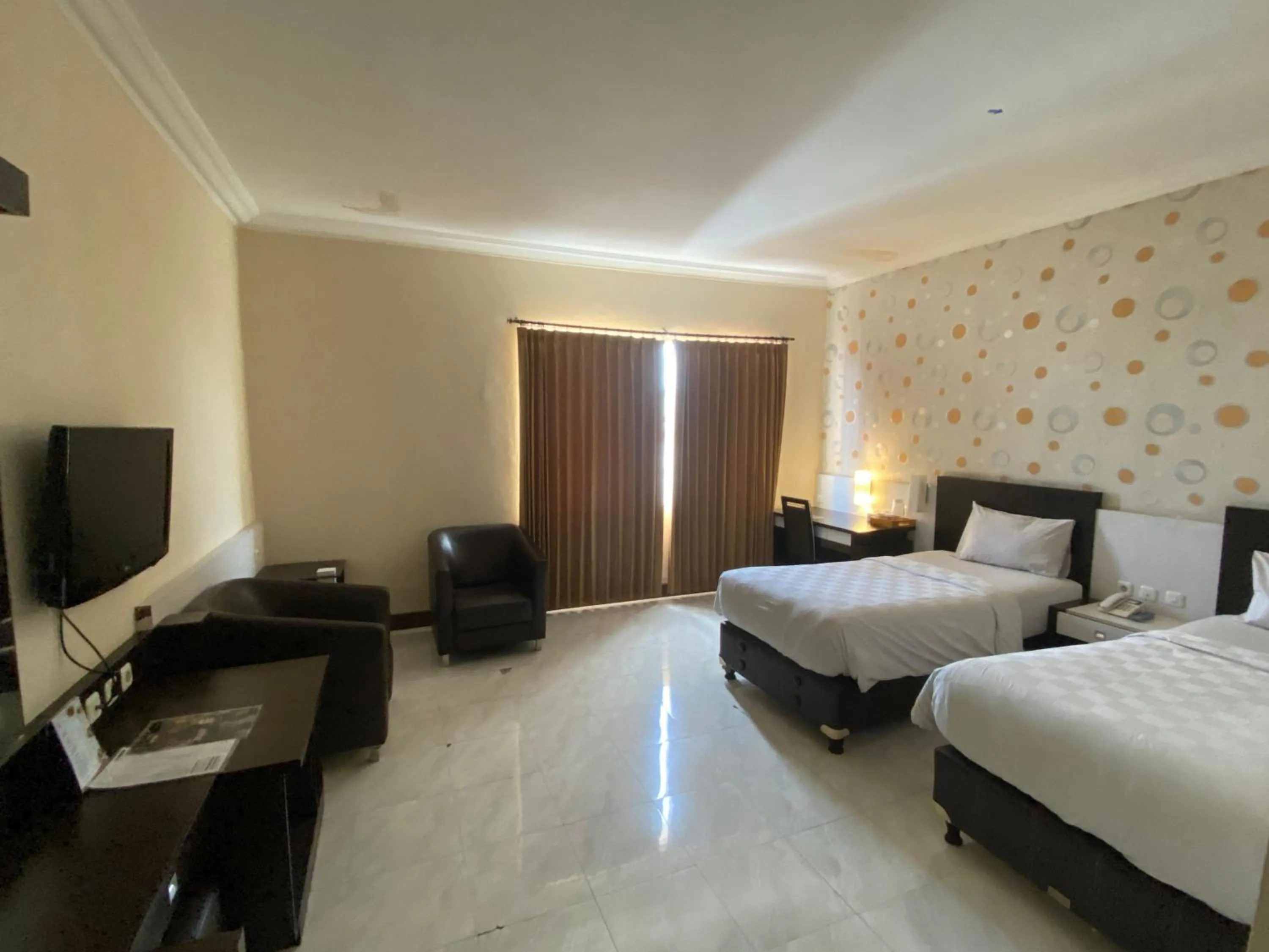 Bedroom, Bed in Hotel 88 Jember By WH - Strategic Location In The City Center