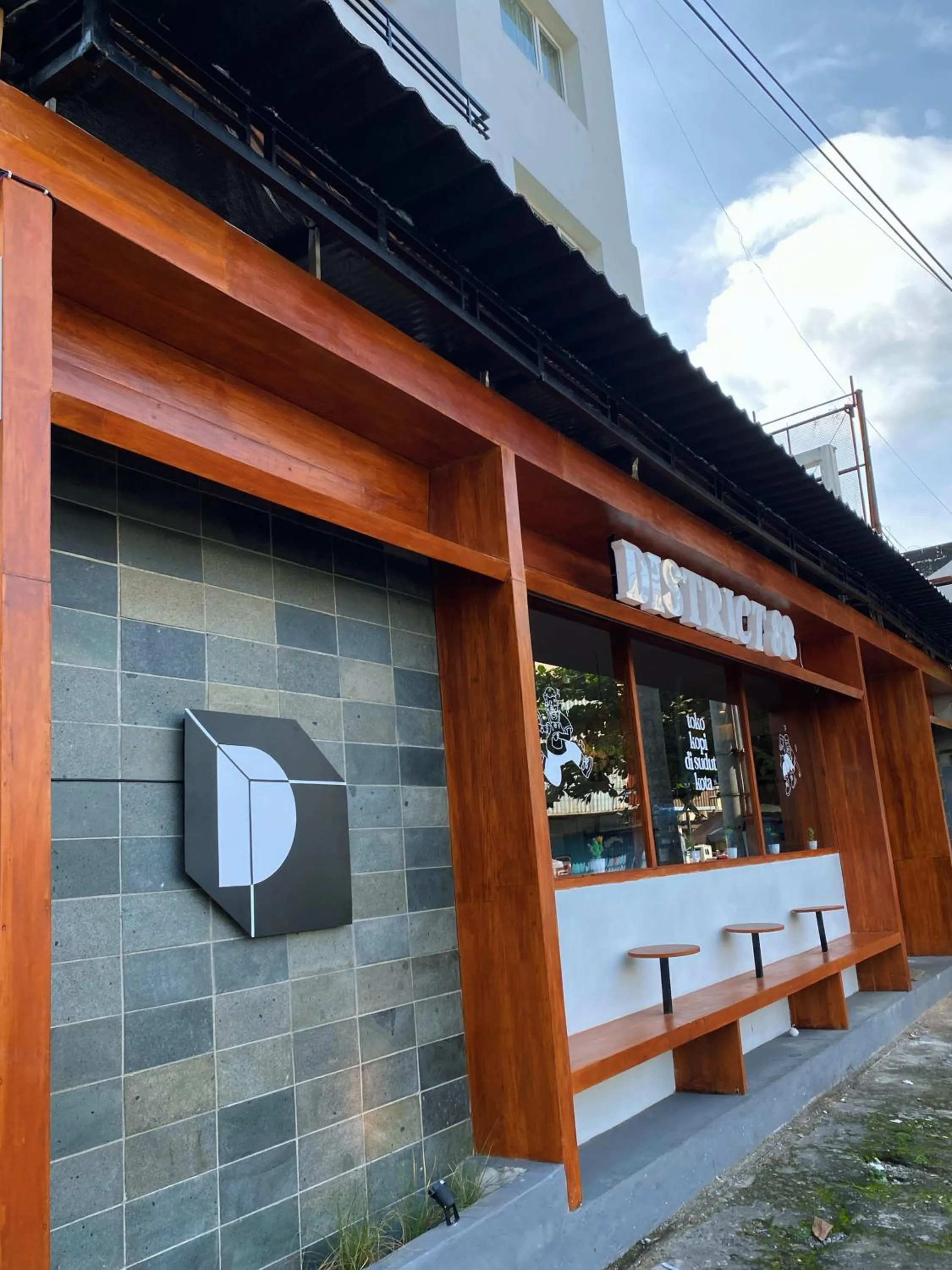 Restaurant/places to eat in Hotel 88 Jember By WH - Strategic Location In The City Center