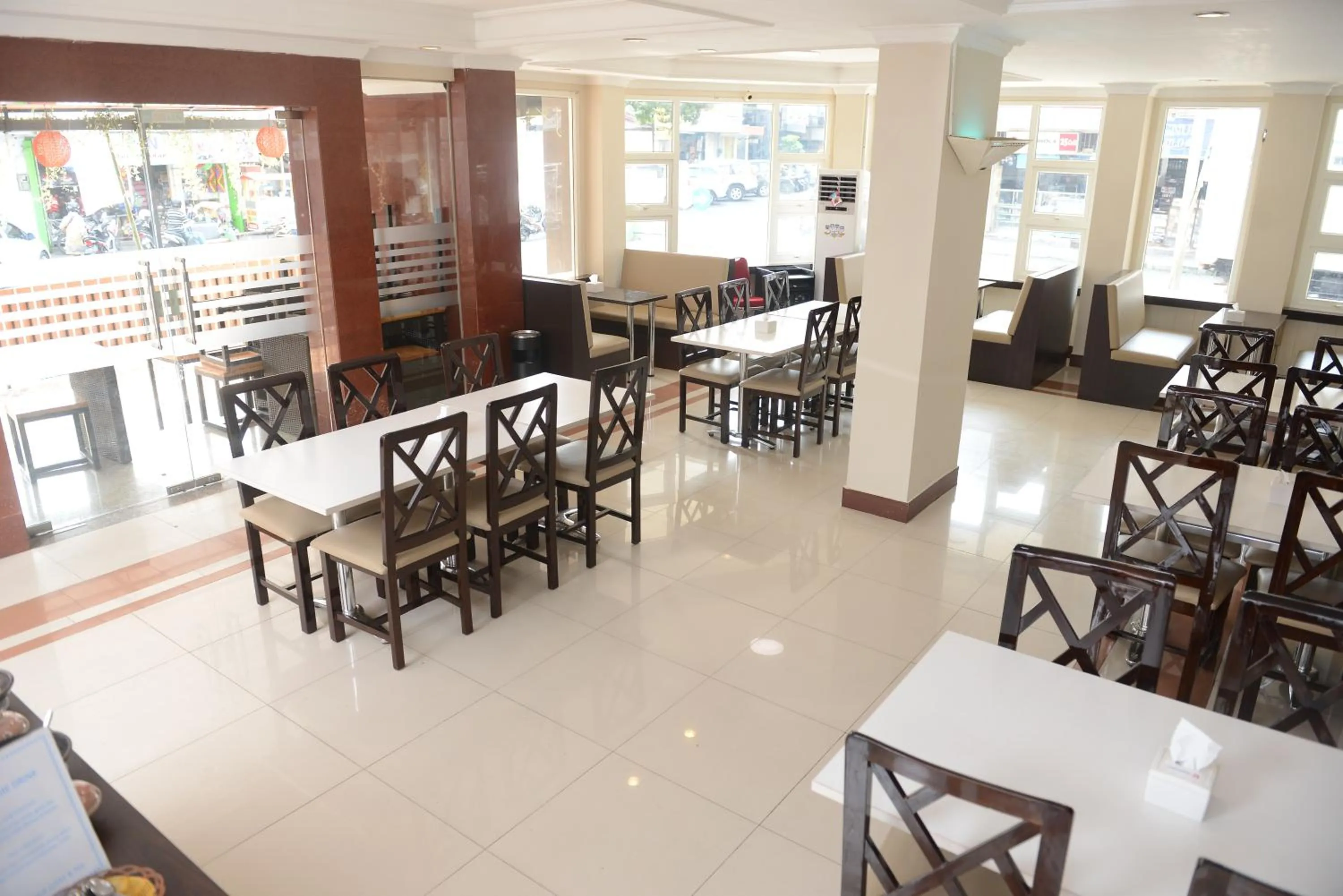 Restaurant/places to eat in Hotel 88 Jember By WH - Strategic Location In The City Center
