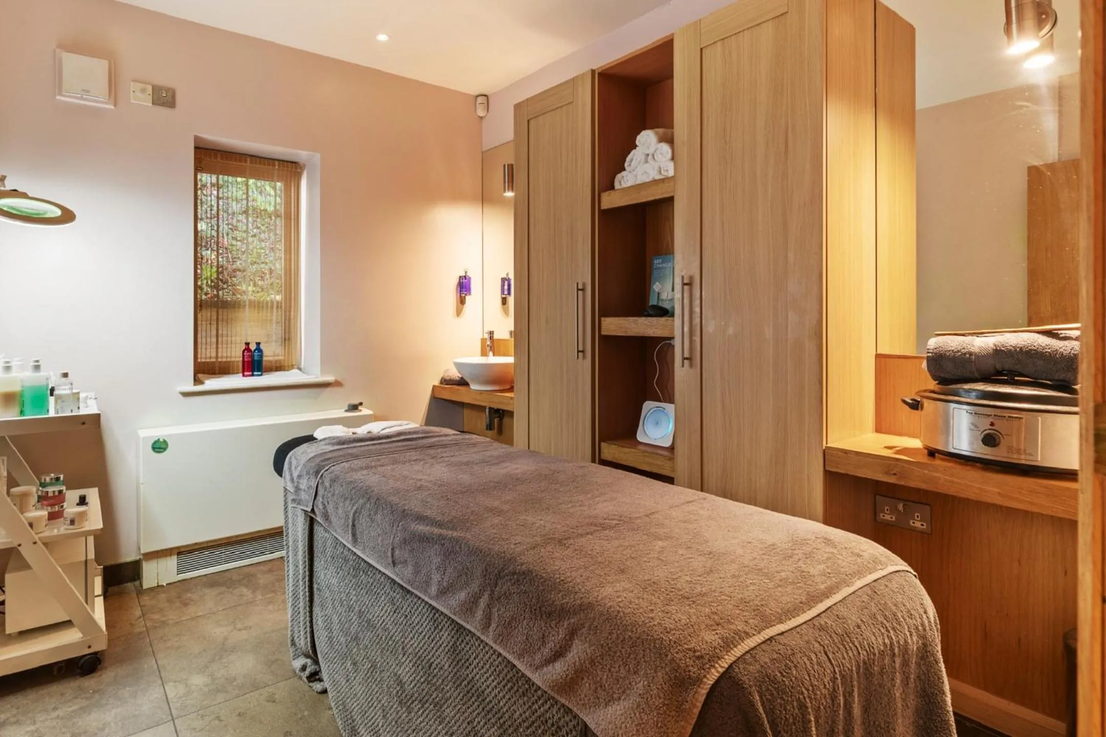 Spa and wellness centre/facilities, Bed in Best Western Lamphey Court Hotel and Spa