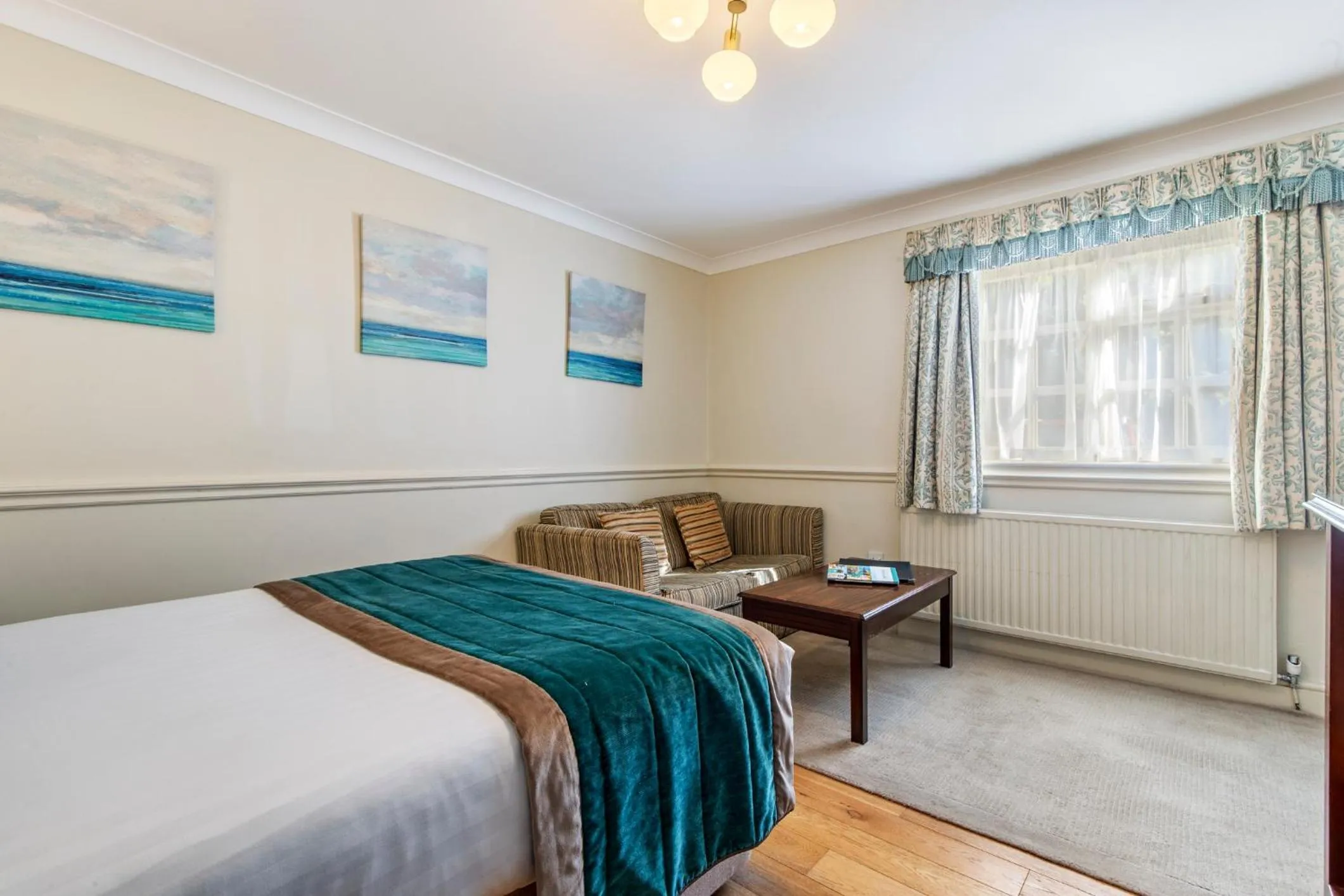 Bed in Best Western Lamphey Court Hotel and Spa