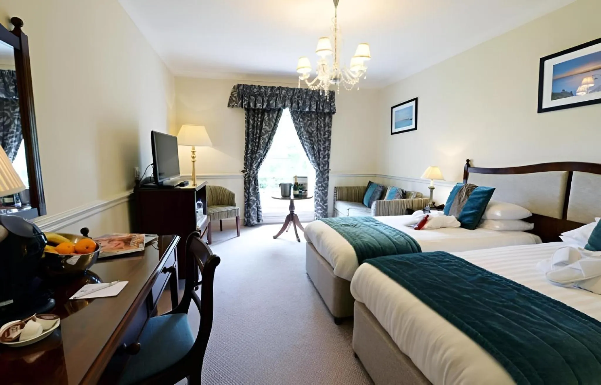 Bed in Best Western Lamphey Court Hotel and Spa