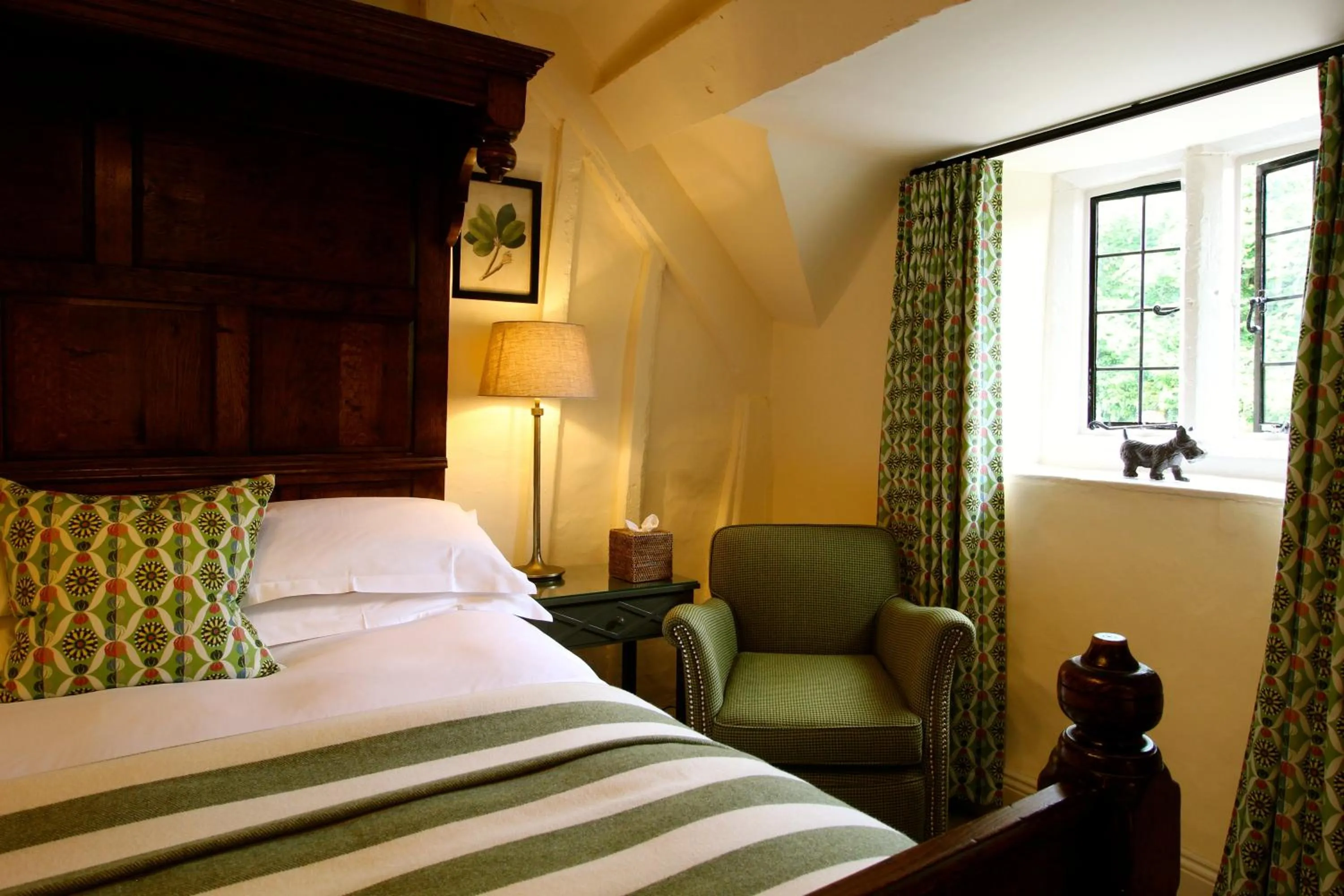 Bed in The Lamb Inn