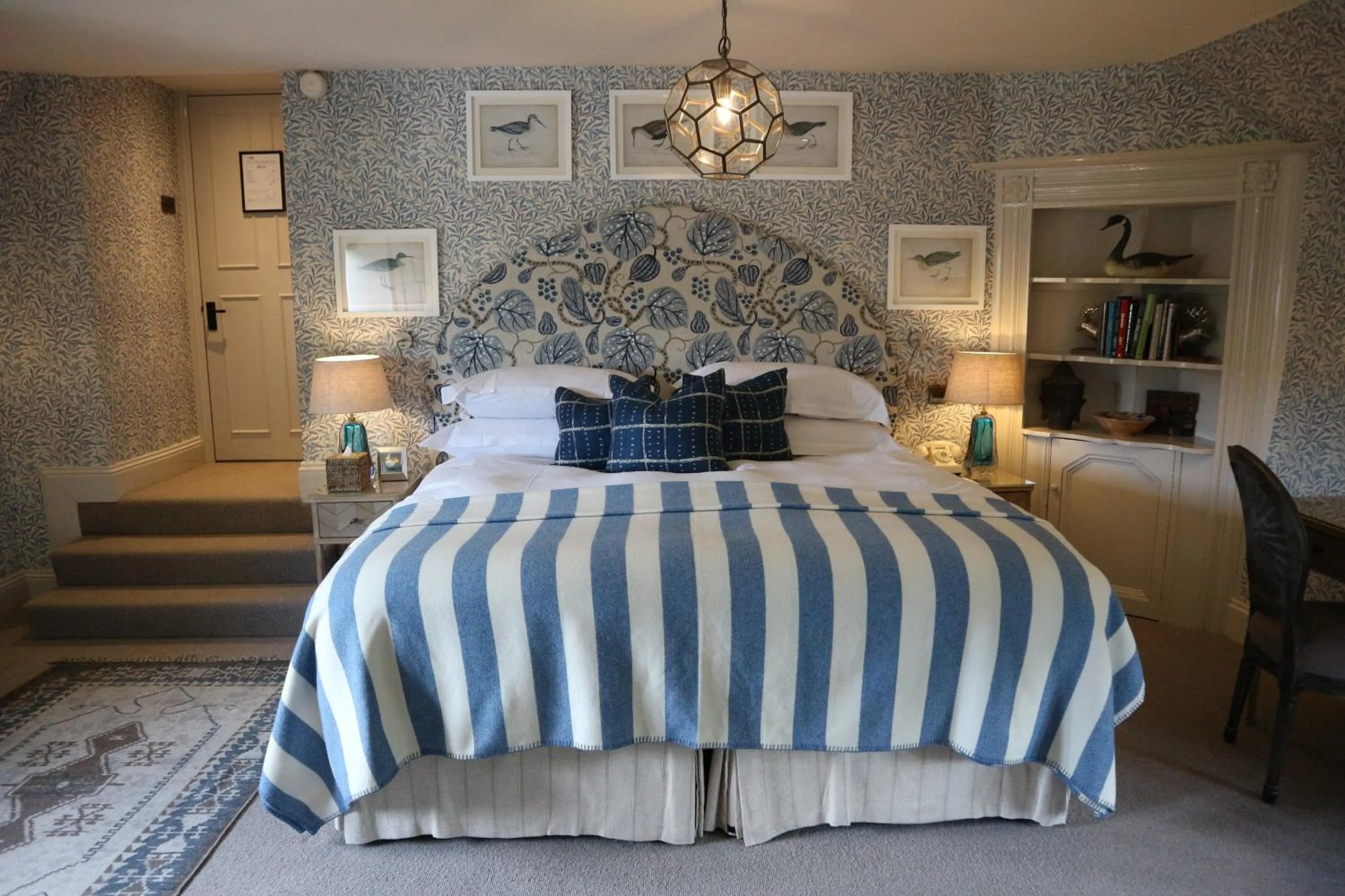 Junior Suite - single occupancy in The Lamb Inn