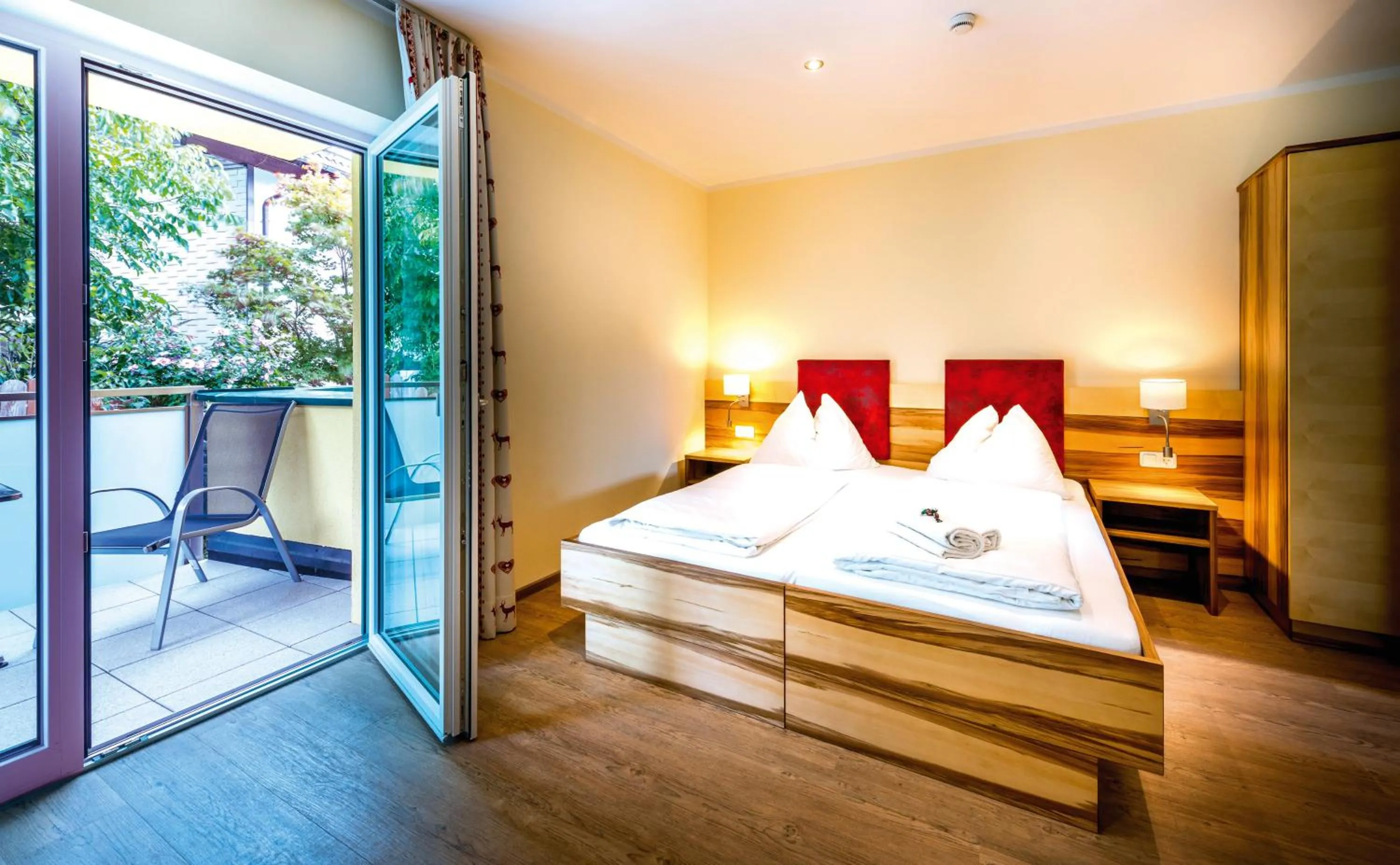 Decorative detail, Bed in Panorama Hotel Traunstein