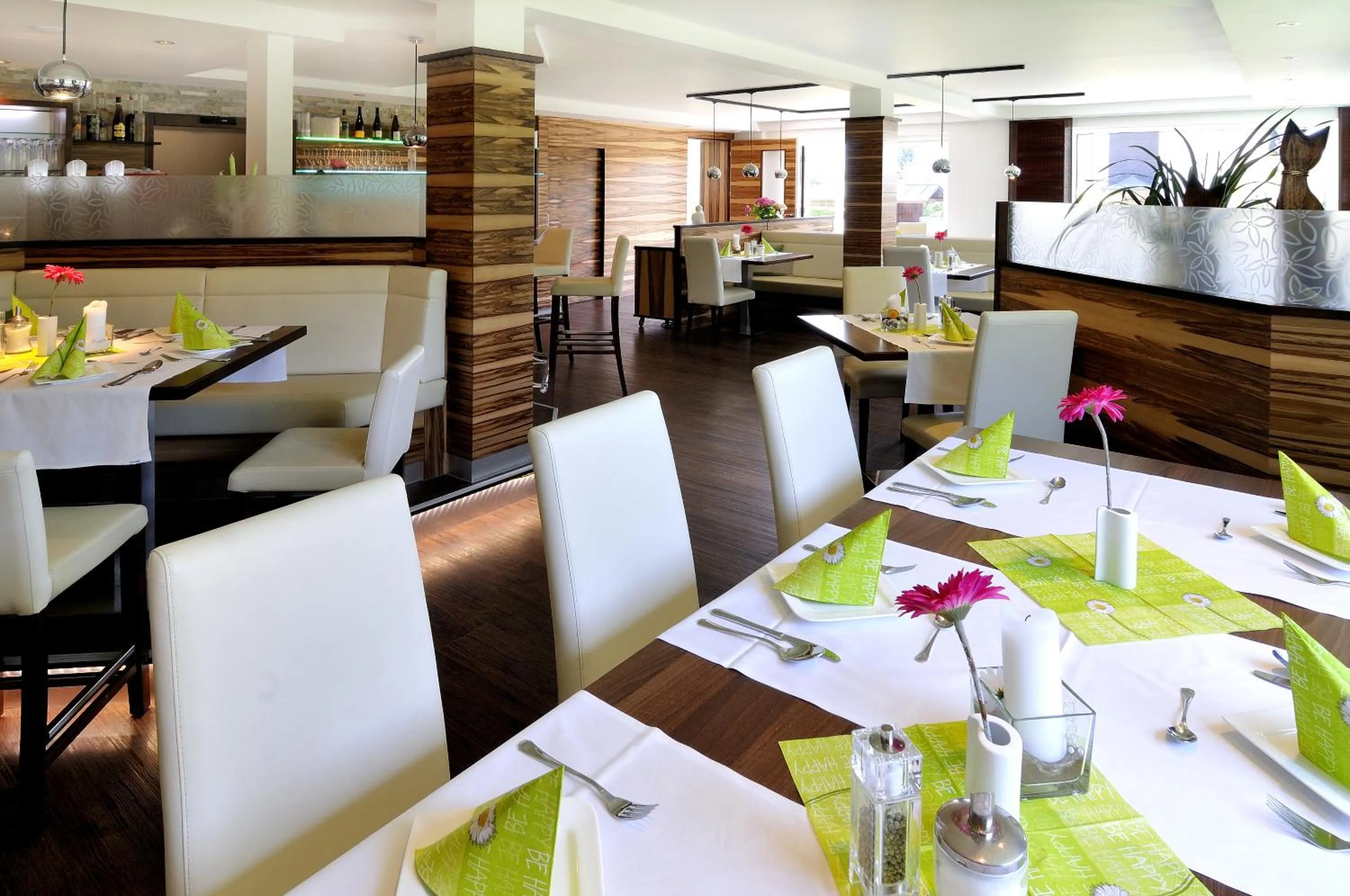 Restaurant/places to eat in Panorama Hotel Traunstein