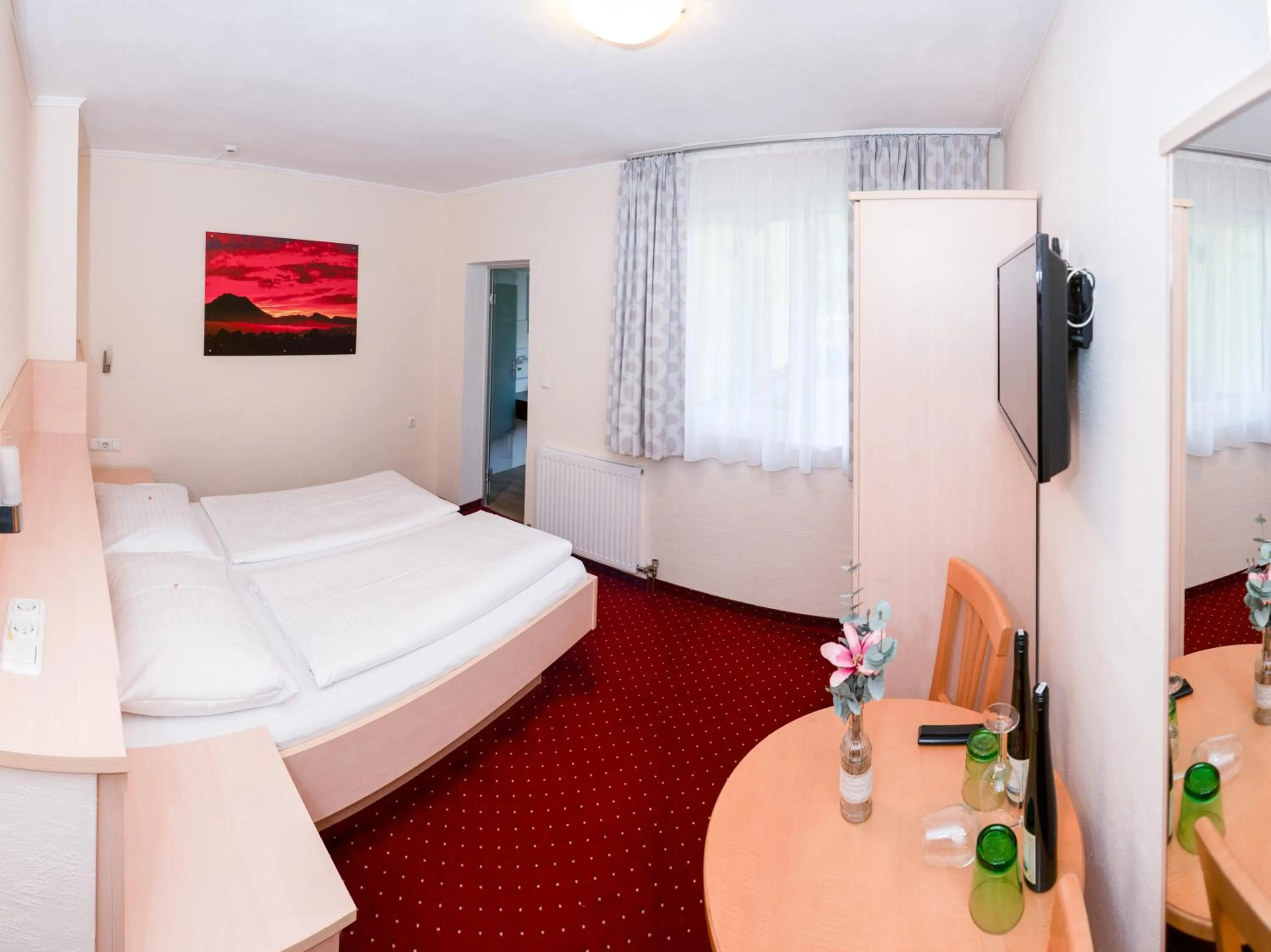 Bed in Panorama Hotel Traunstein