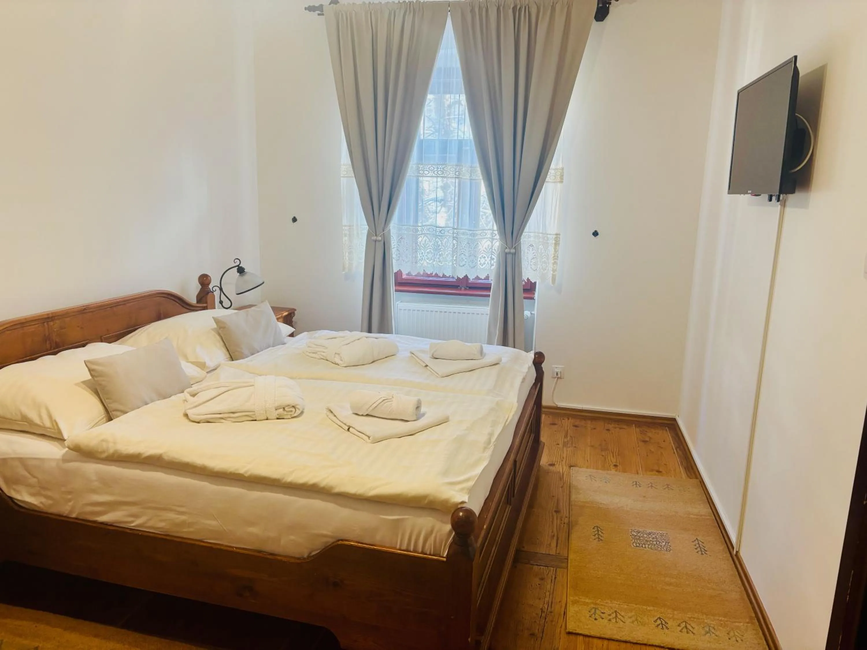 Photo of the whole room, Bed in Penzión Kachelman