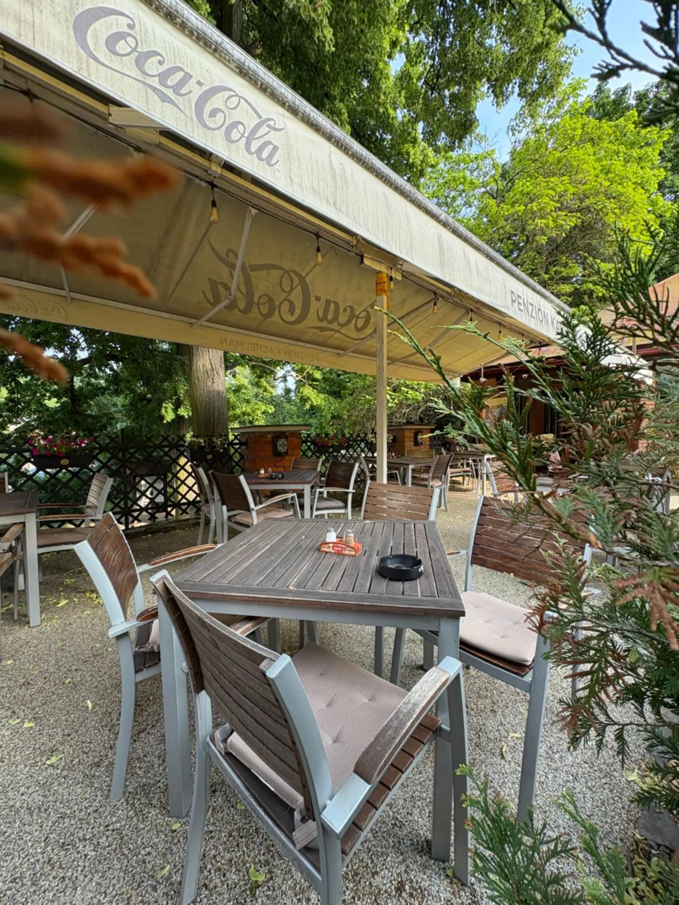 Restaurant/places to eat in Penzión Kachelman