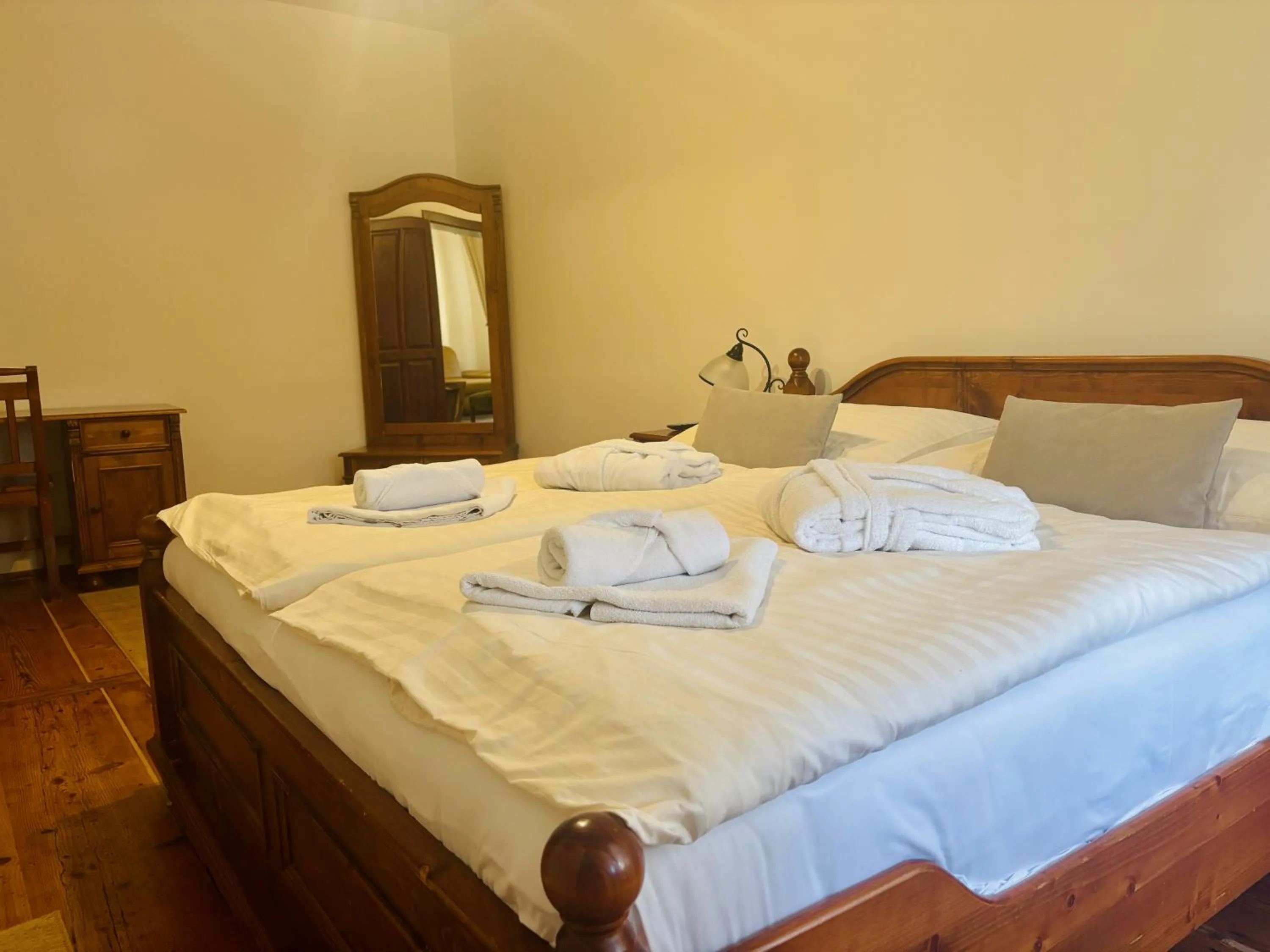 Photo of the whole room, Bed in Penzión Kachelman