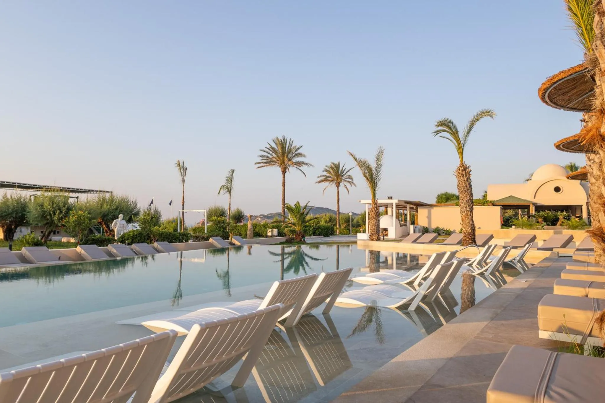 Swimming pool in Pegasos Deluxe Beach Hotel