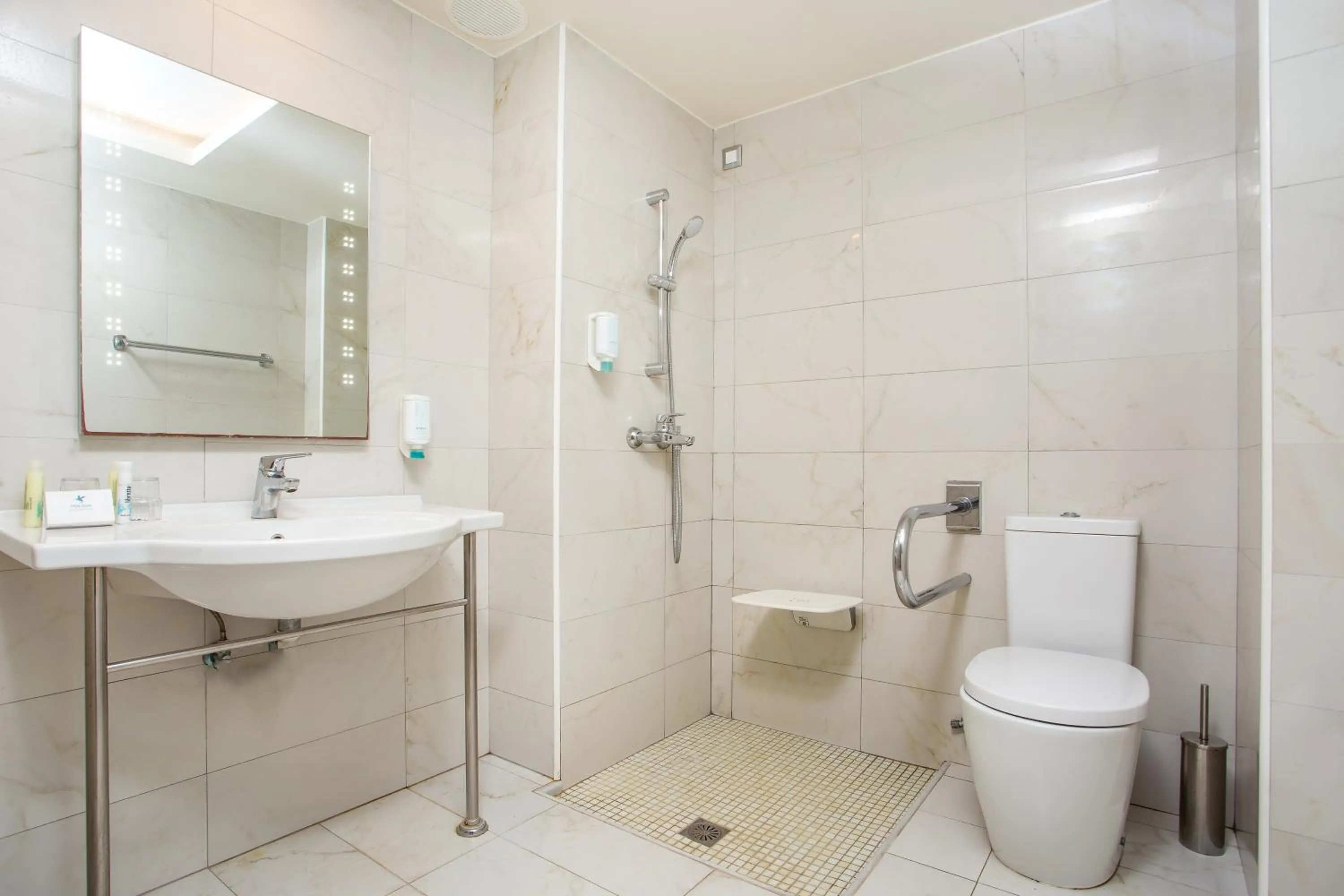 Bathroom in Pegasos Deluxe Beach Hotel