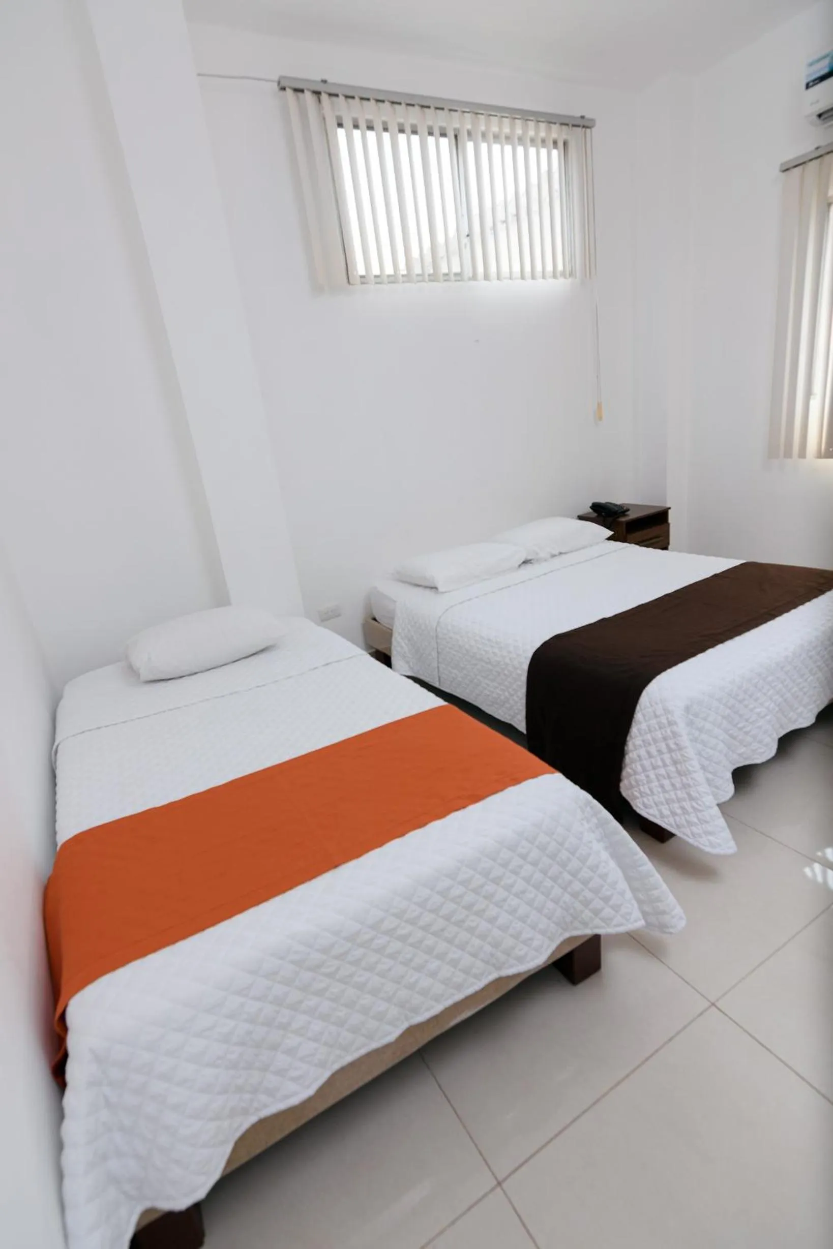 Photo of the whole room, Bed in Hotel de Alborada