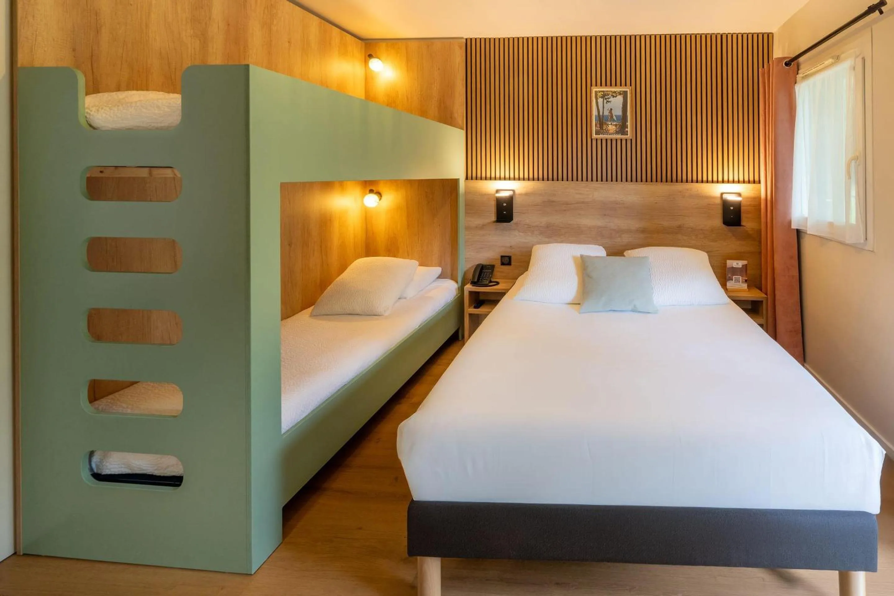 Bedroom, Bed in Sure Hotel by Best Western Mont-de-Marsan