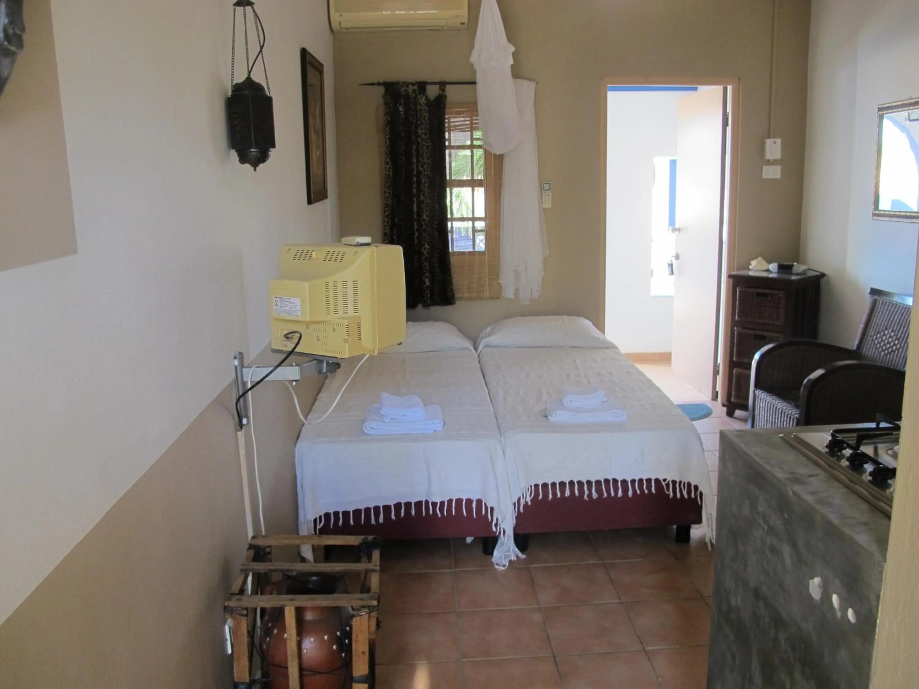 Bedroom, Bed in Caribbean Chillout Apartments