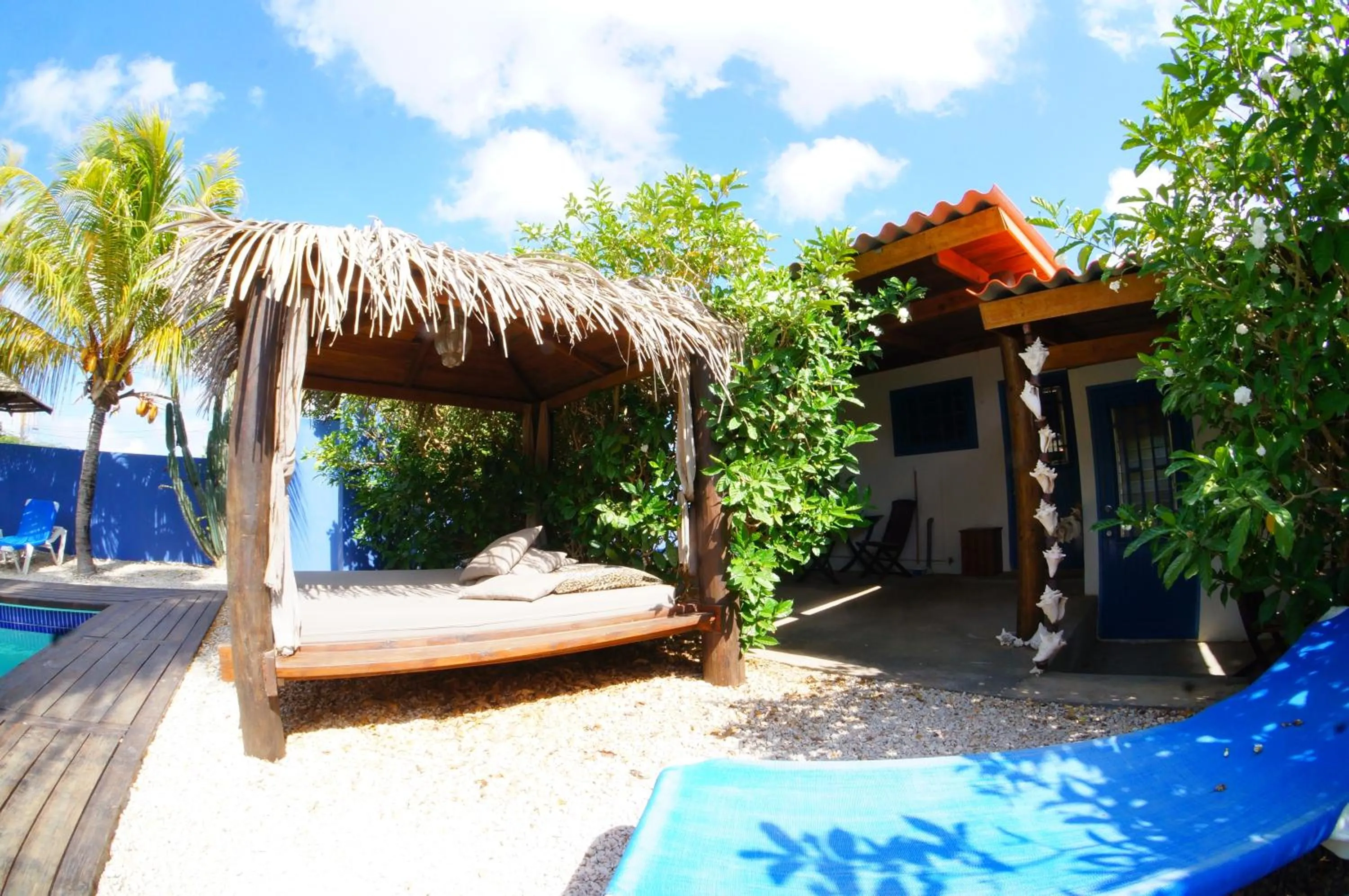 Facade/entrance in Caribbean Chillout Apartments