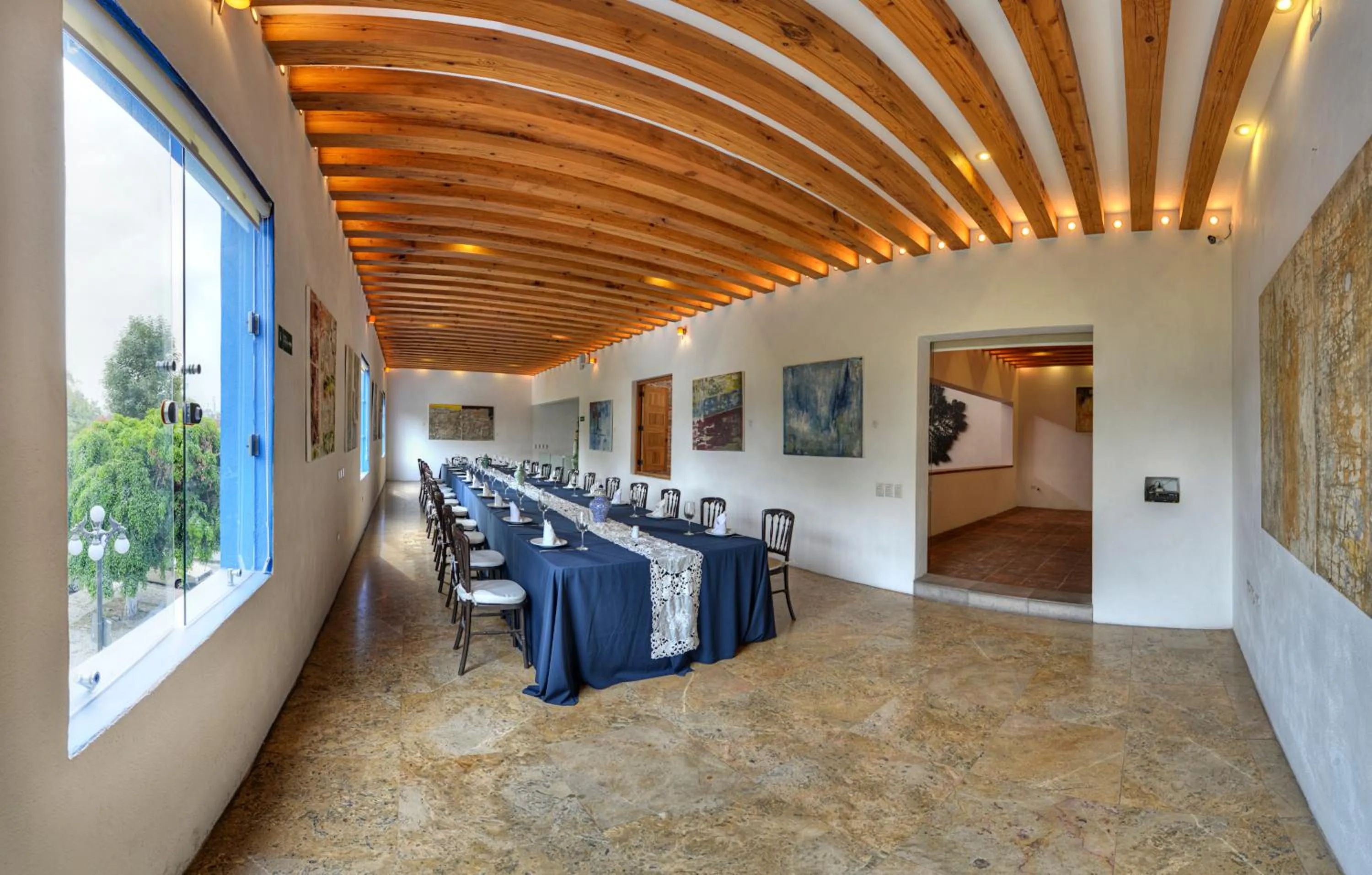 Restaurant/places to eat in Hotel Boutique Casareyna