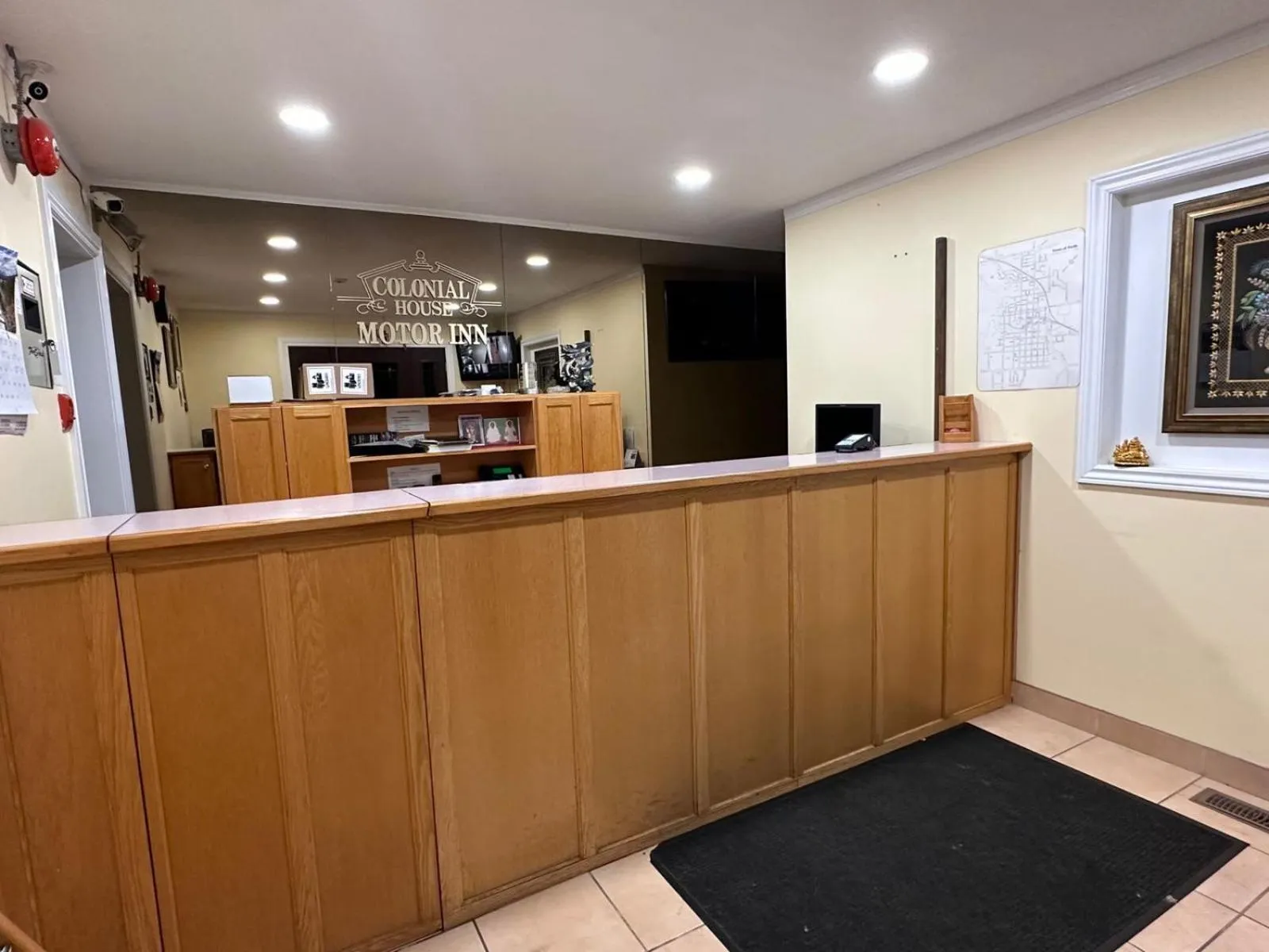 Lobby or reception in Colonial House Motor Inn