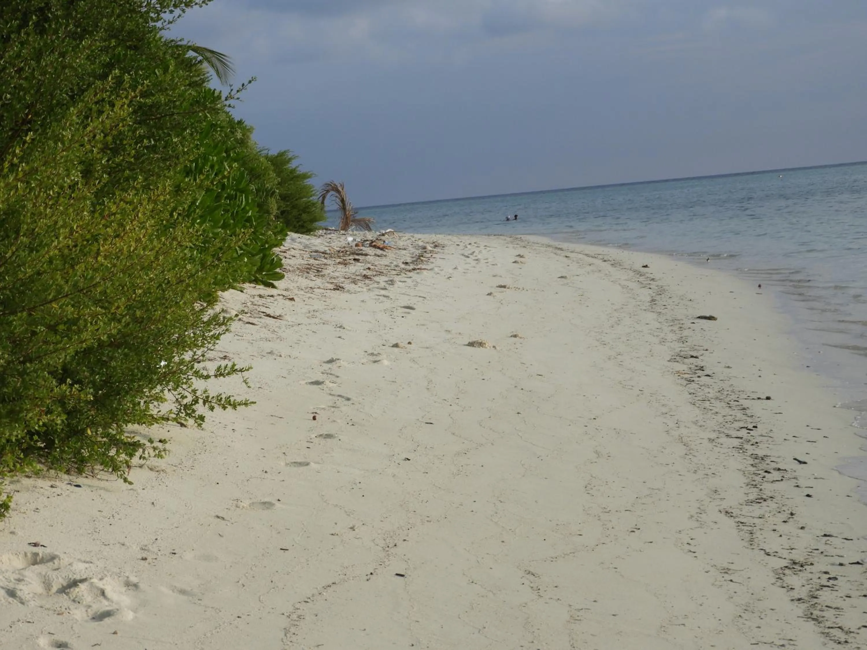 Beach in Karaa Village