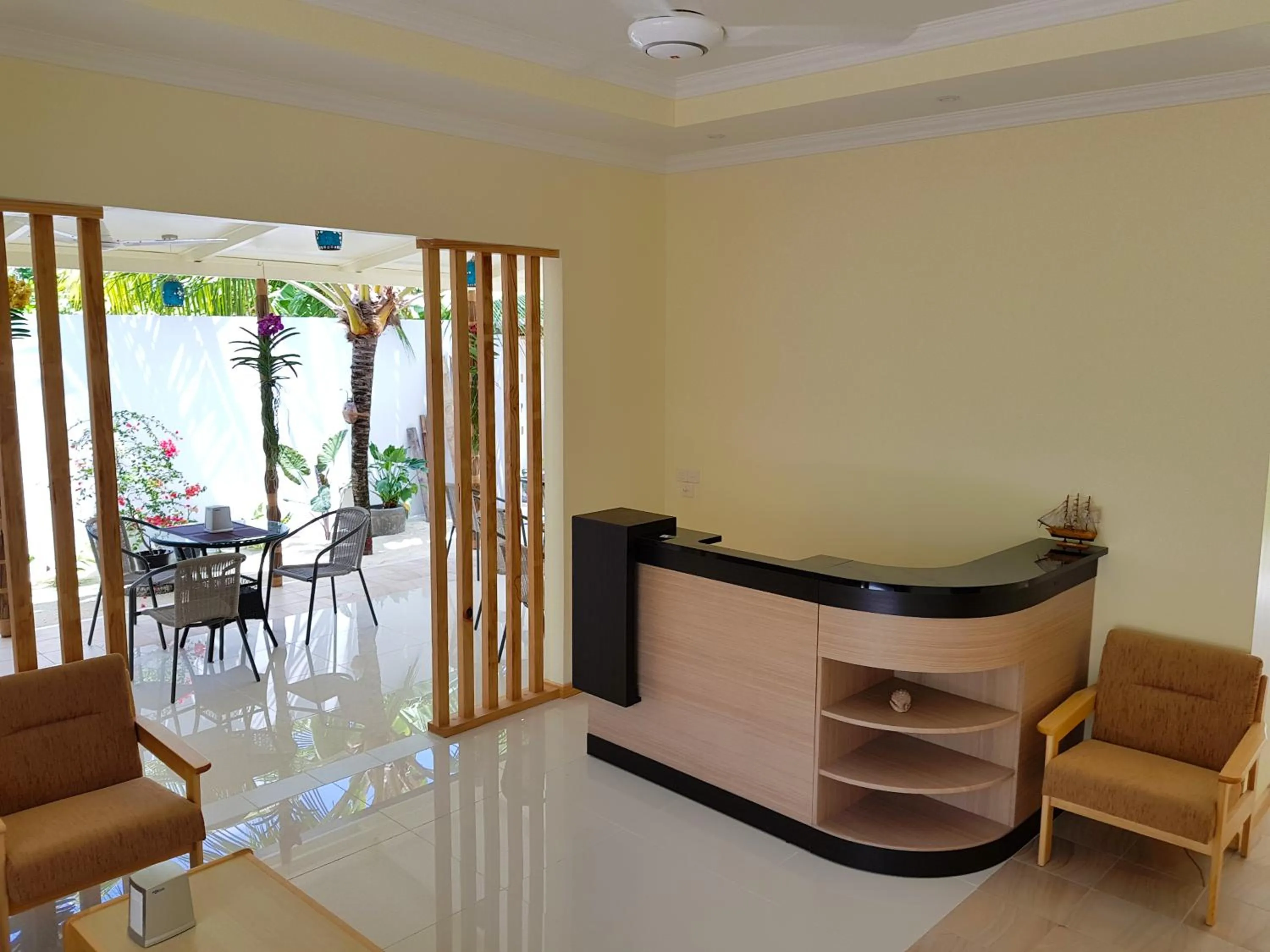 Lobby or reception in Karaa Village