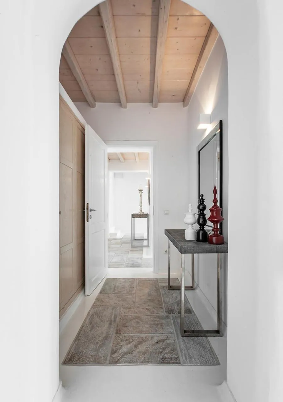 Library in Diana Villa Mykonos