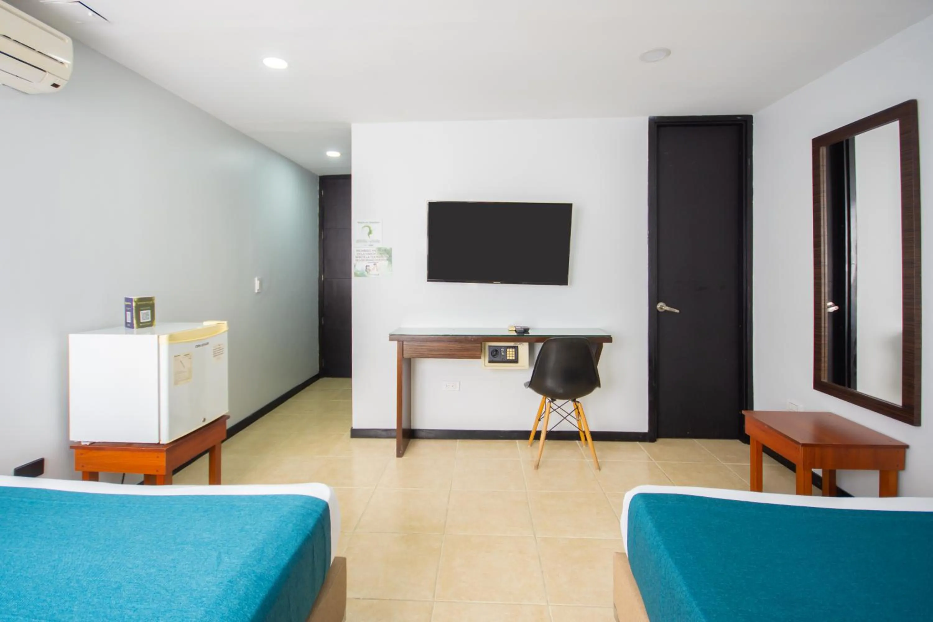 Greenview Medellin By St Hoteles