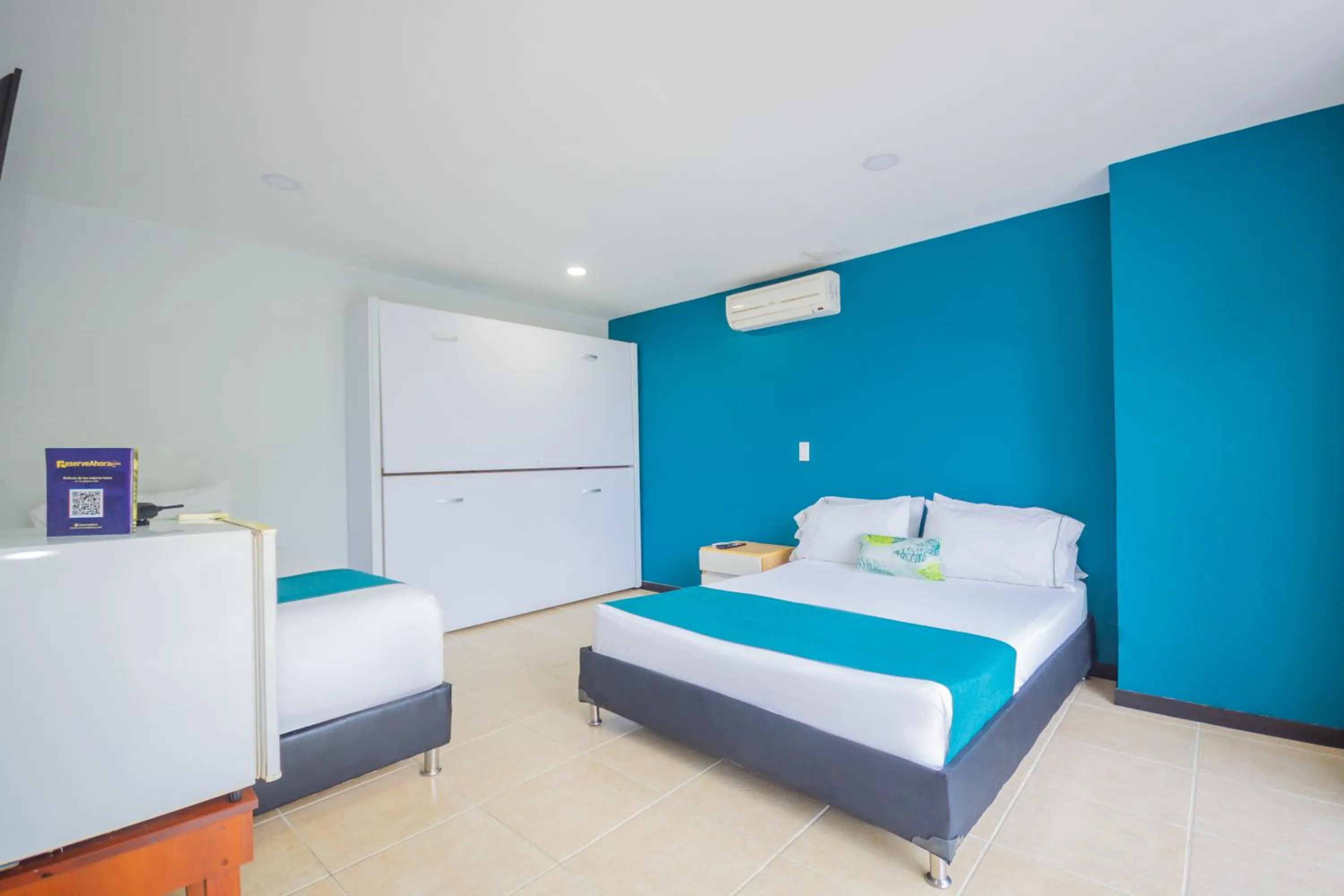Bed in Greenview Medellin By St Hoteles
