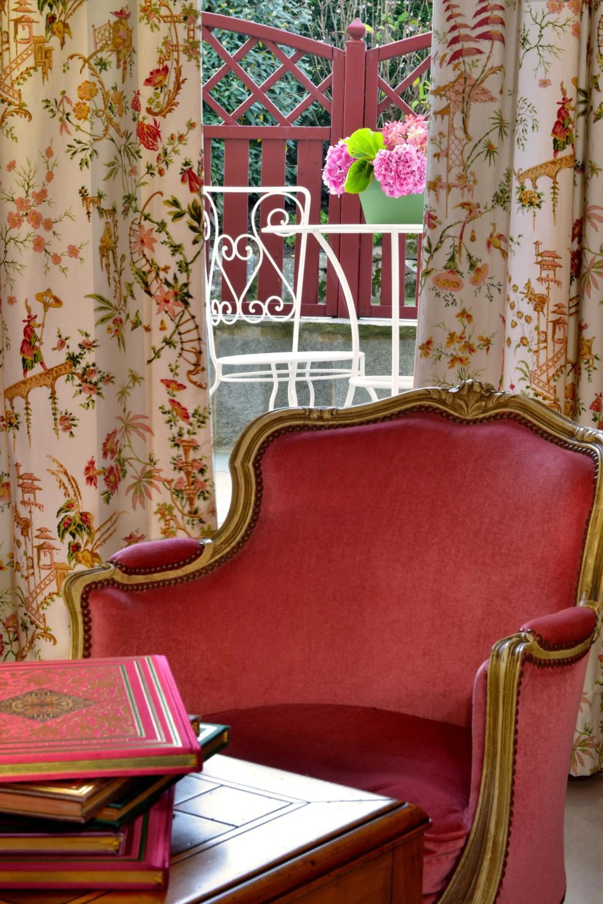 Decorative detail in Hostellerie de la Motte jean