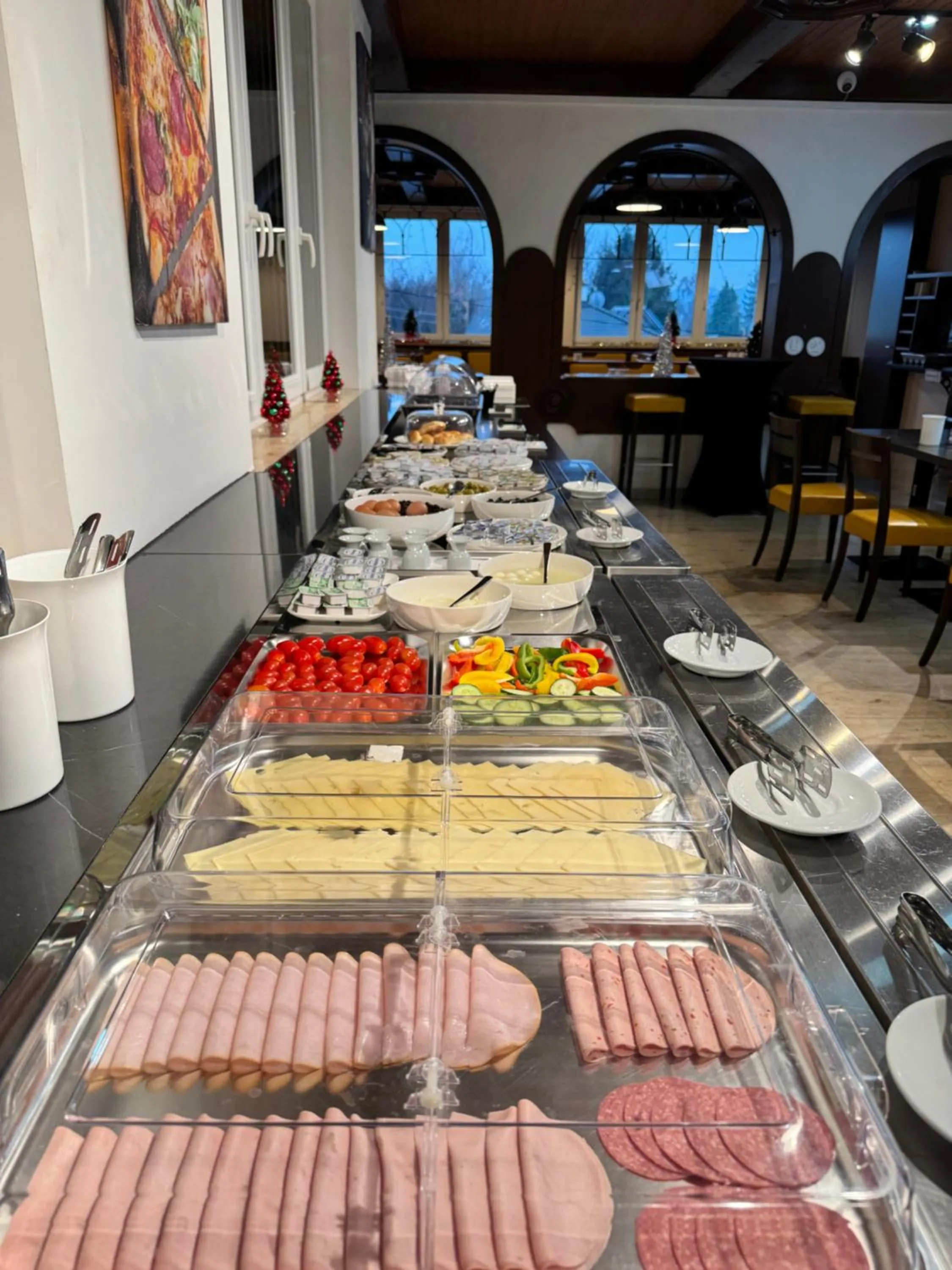 Breakfast in F Hotel 24h Check-In