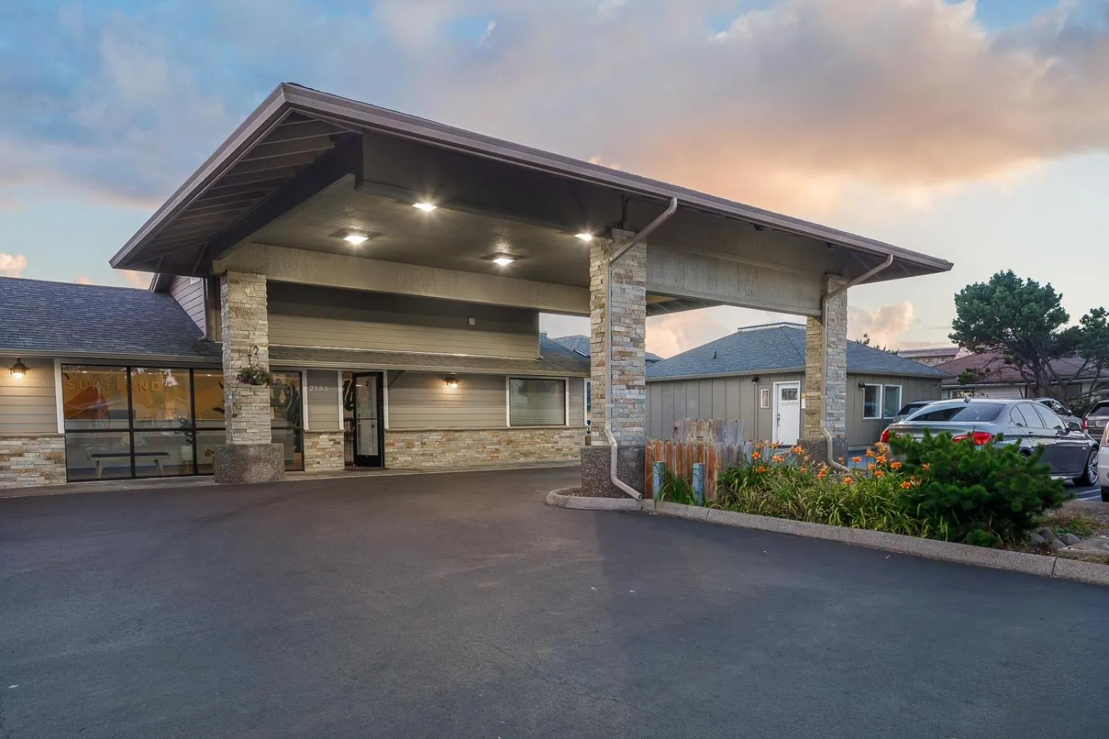 Property building in Surfland Hotel