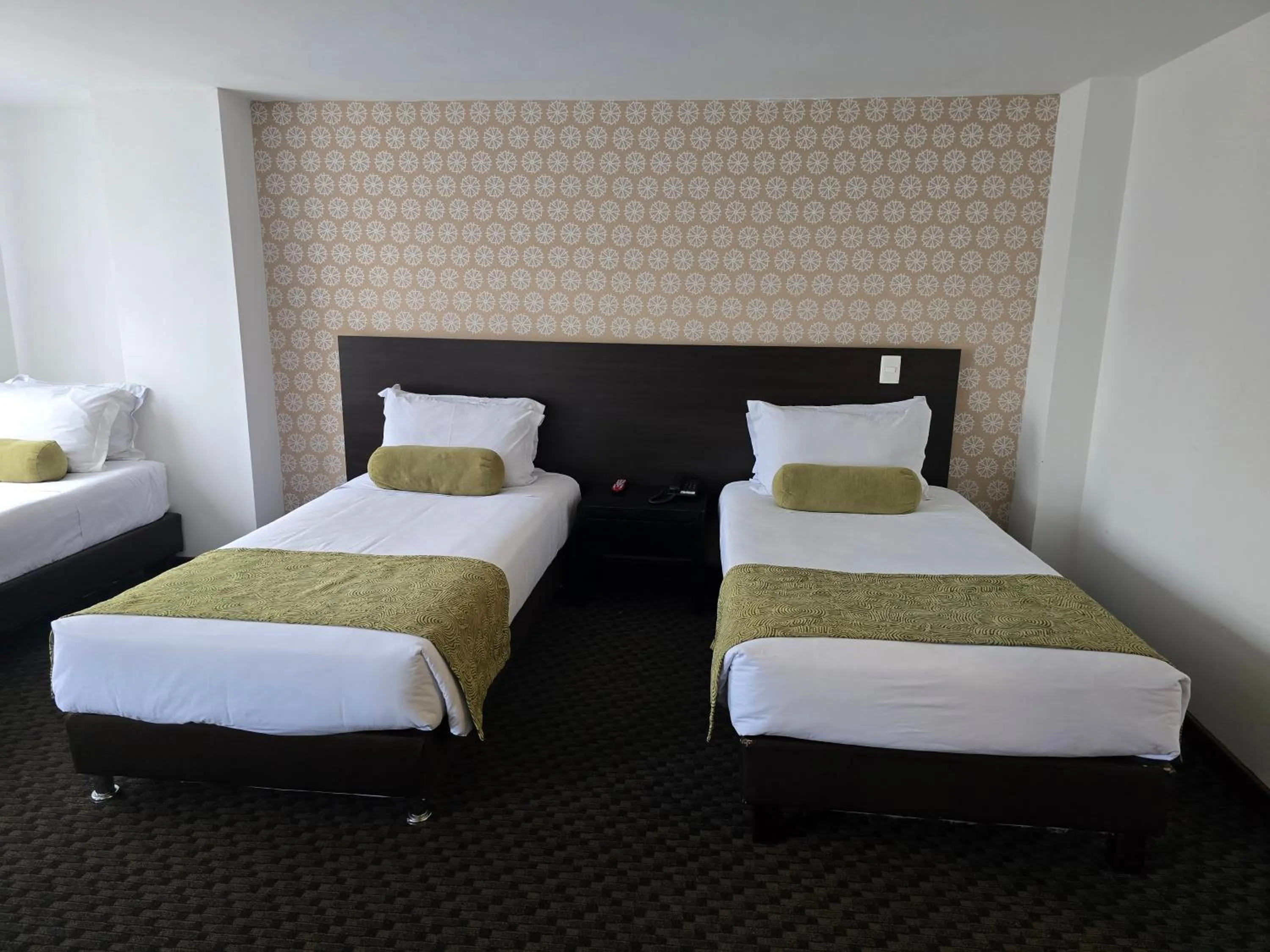 Bed in Hotel Castellana 95 Bogota By Hoteles Confort 80