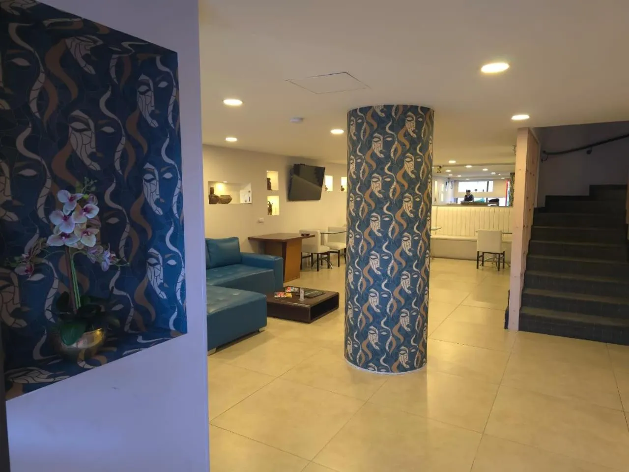 Facade/entrance in Hotel Castellana 95 Bogota By Hoteles Confort 80