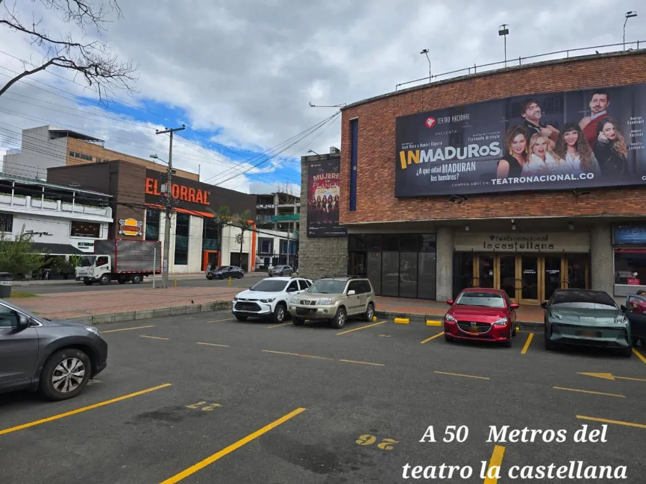 Triple Room in Hotel Castellana 95 Bogota By Hoteles Confort 80