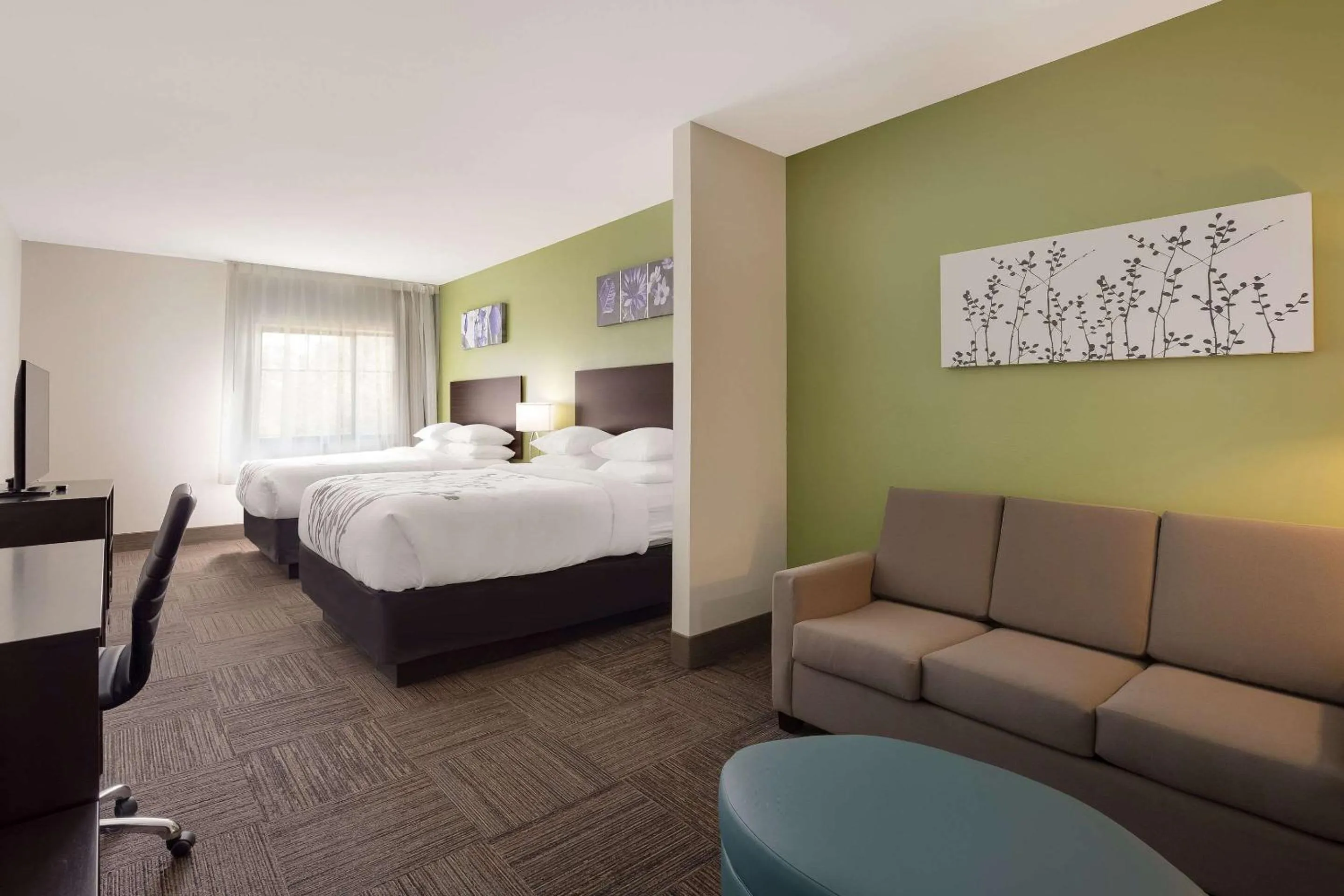 Bedroom, Bed in Sleep Inn & Suites North Mobile Saraland