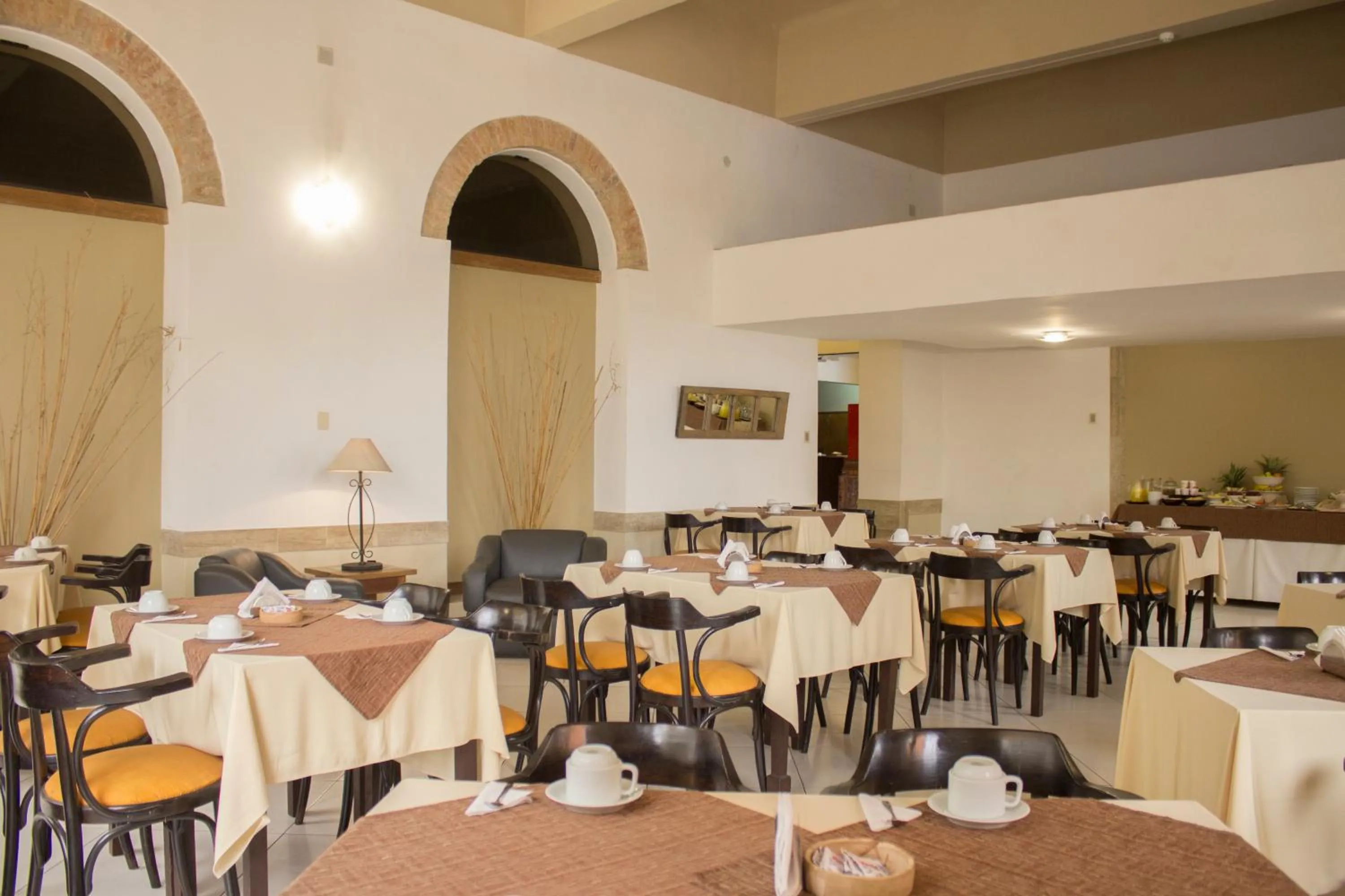 Continental breakfast in Asuncion Palace