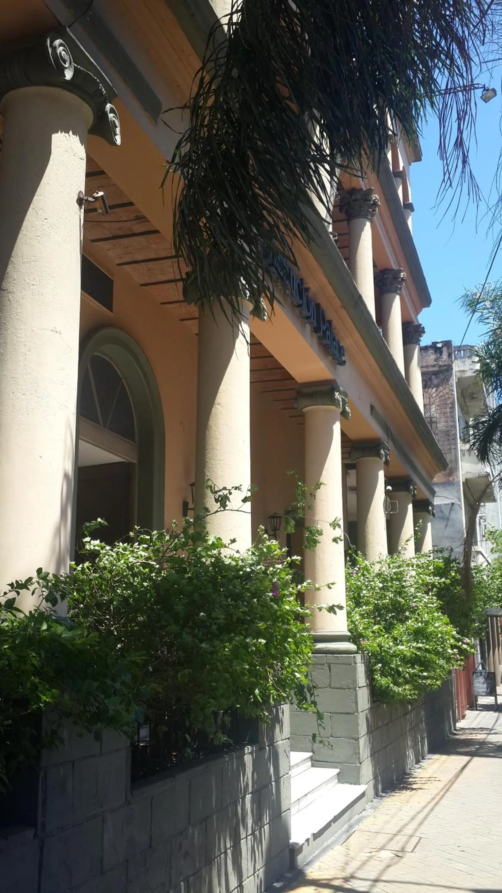 Day in Asuncion Palace