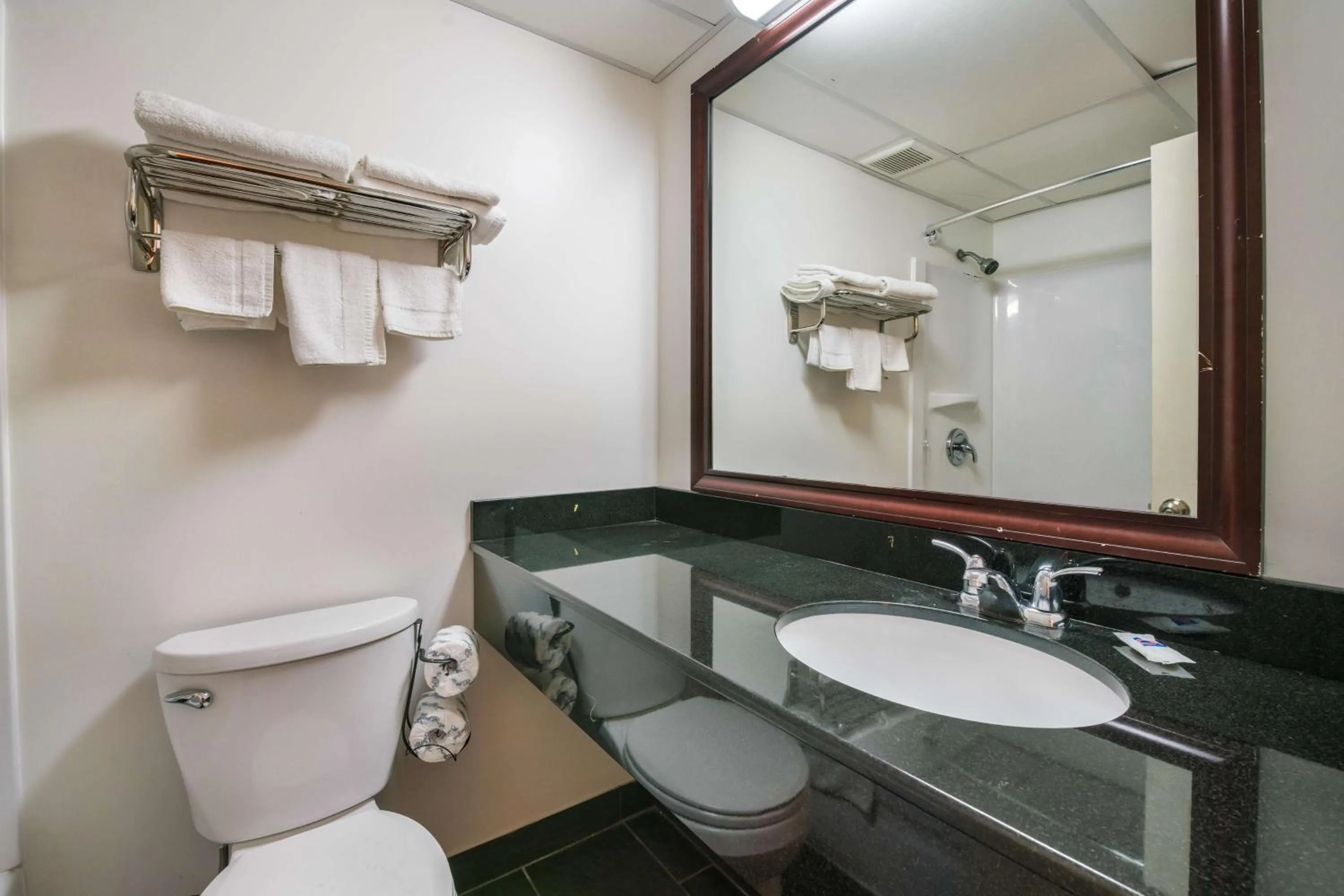 Bathroom in Motel 6-Tinton Falls, NJ
