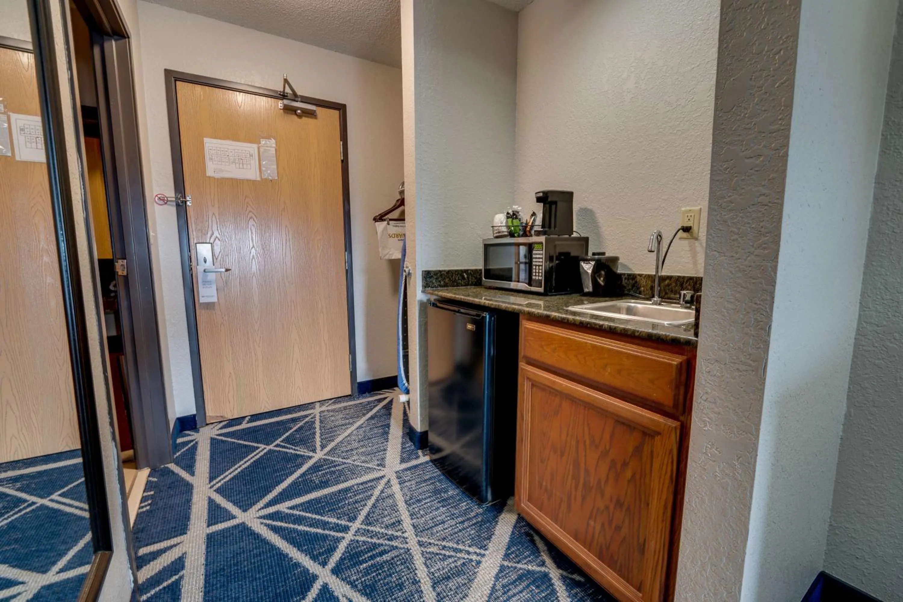 Bedroom in Best Western Somerset