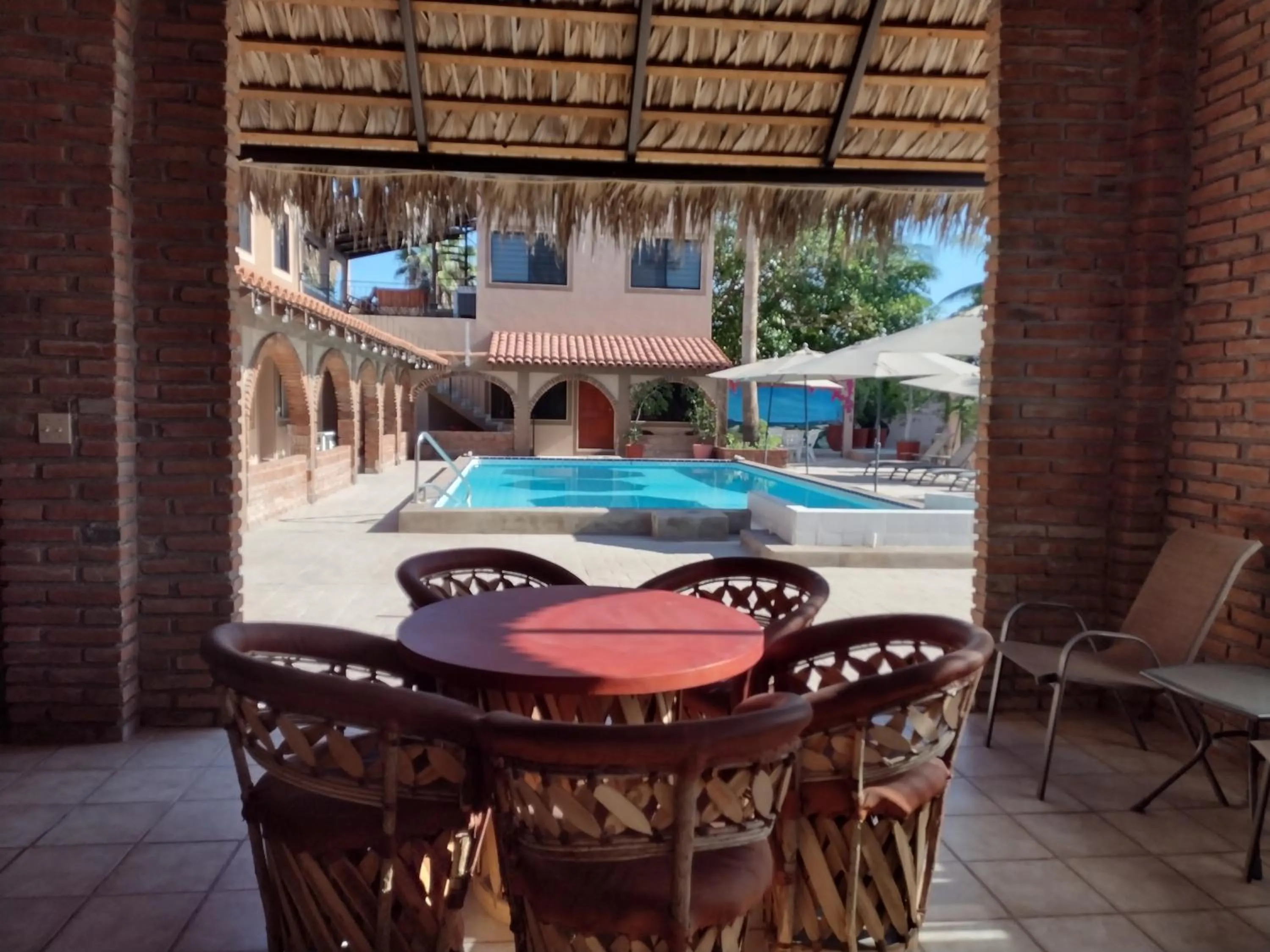 Swimming pool in Loreto Playa Boutique Hotel