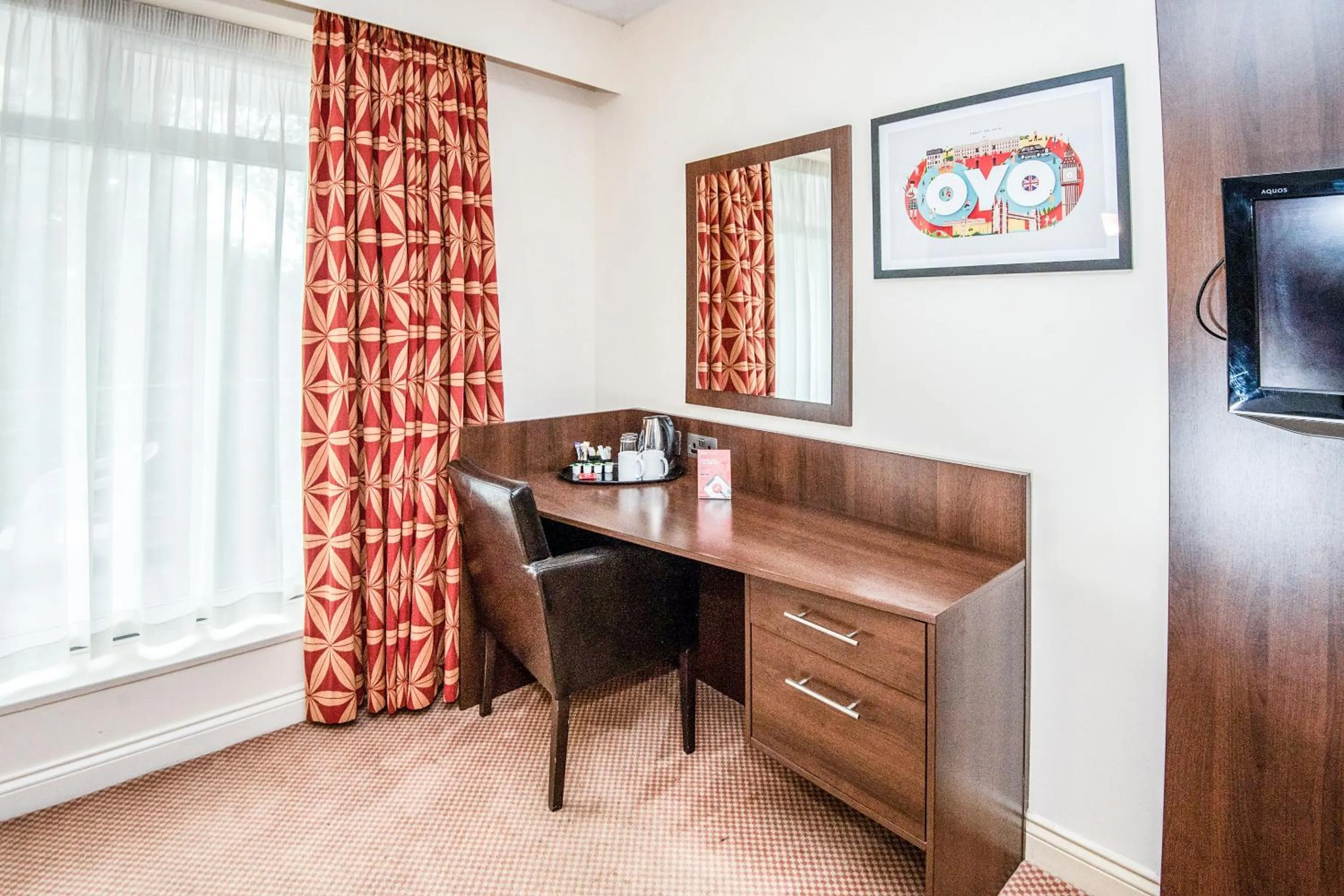 TV and multimedia in The Bridge House Hotel