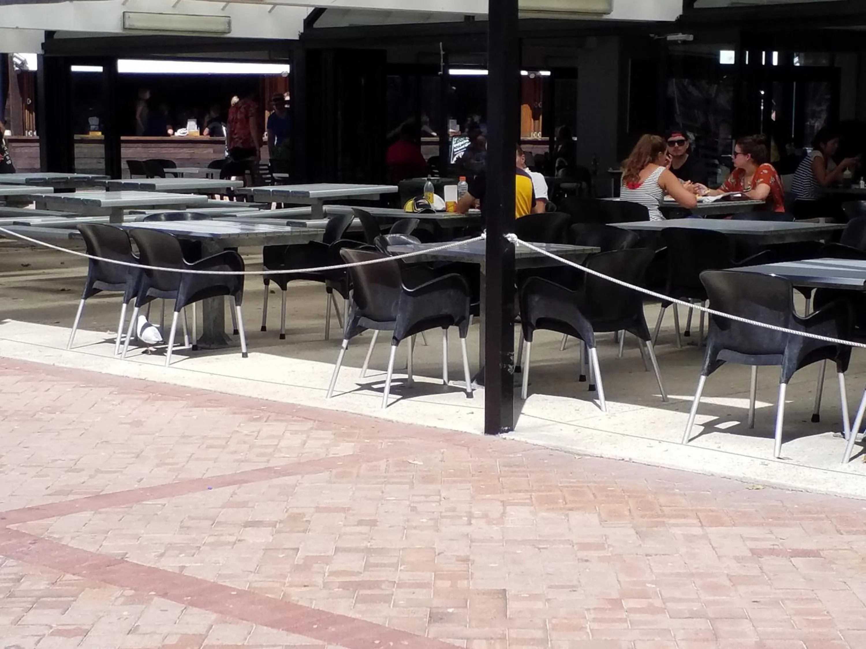 Restaurant/places to eat in Sorrento Beach Bed & Breakfast