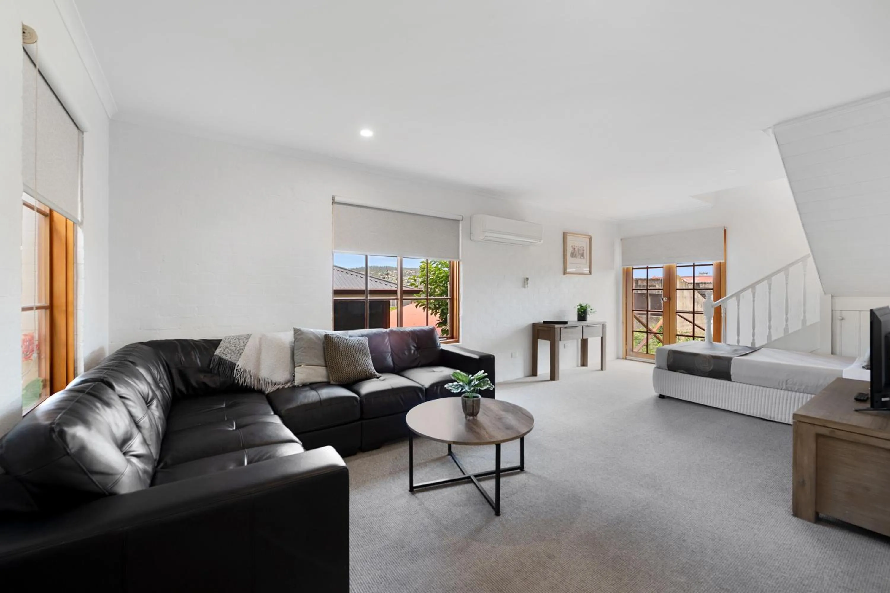 Living room in Hideaway on George