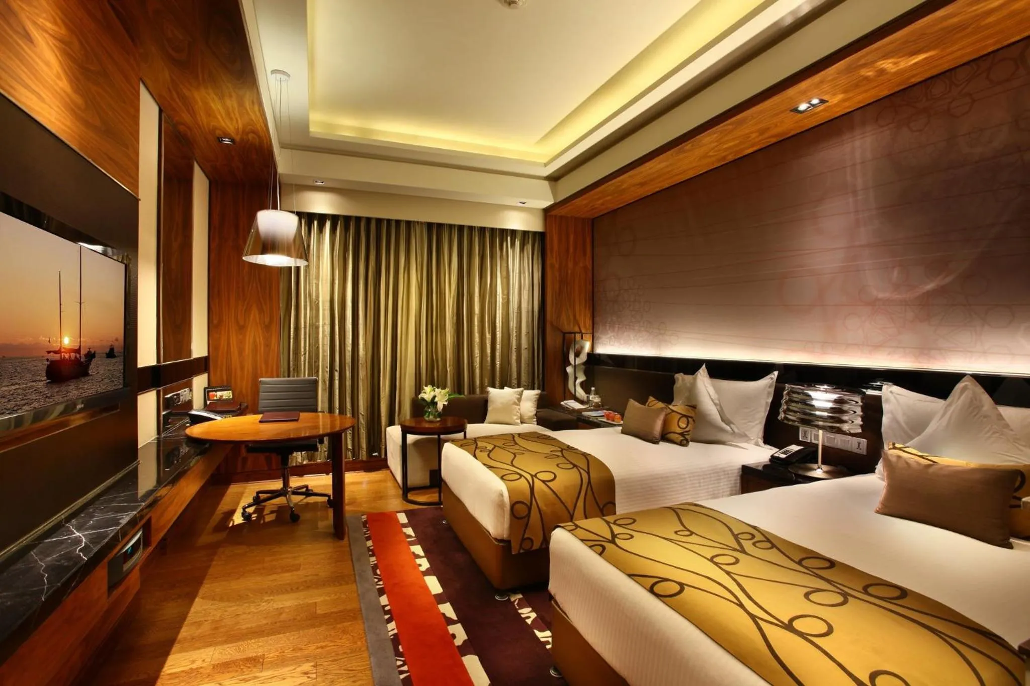 Photo of the whole room, Bed in Crowne Plaza New Delhi Rohini by IHG