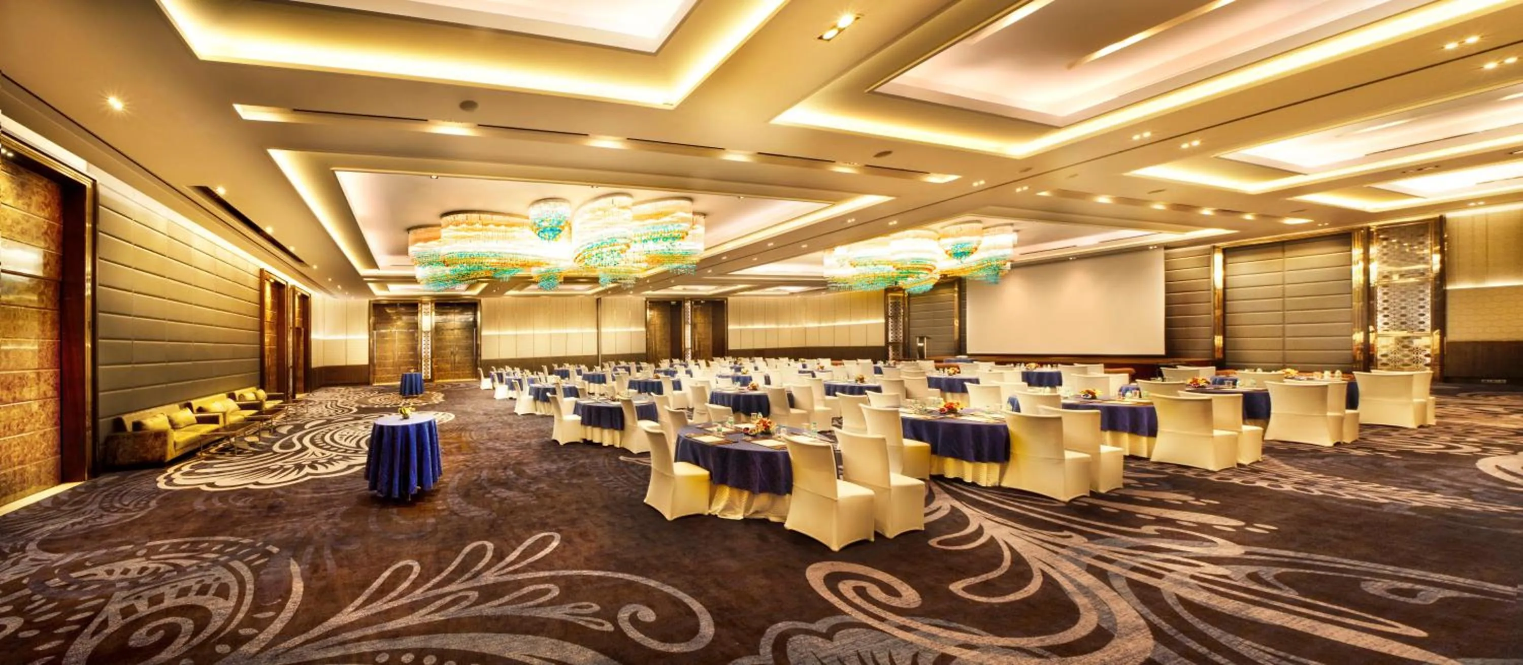 Business facilities in Crowne Plaza New Delhi Rohini by IHG