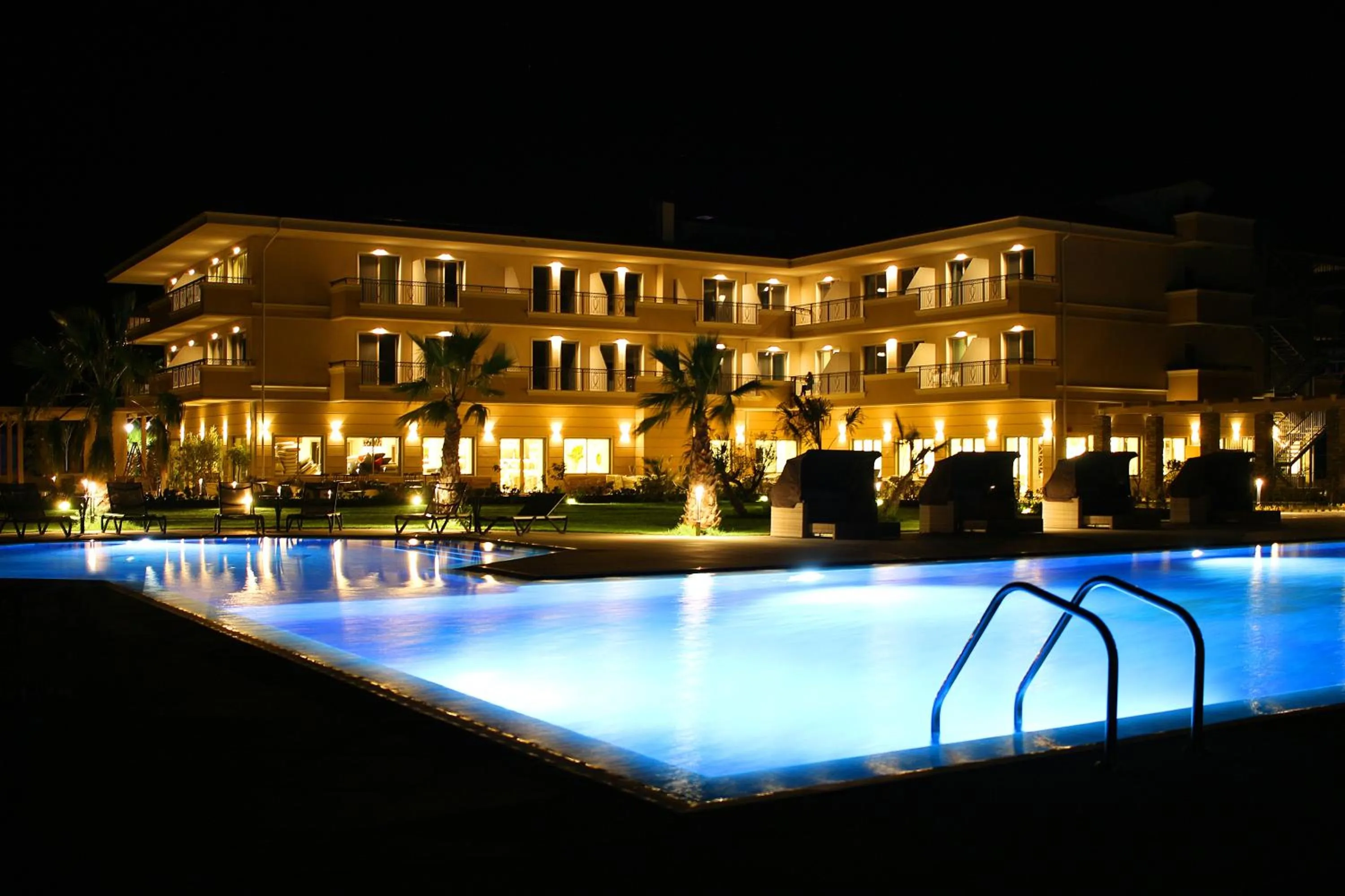 Night in King Maron Beach Hotel & Spa