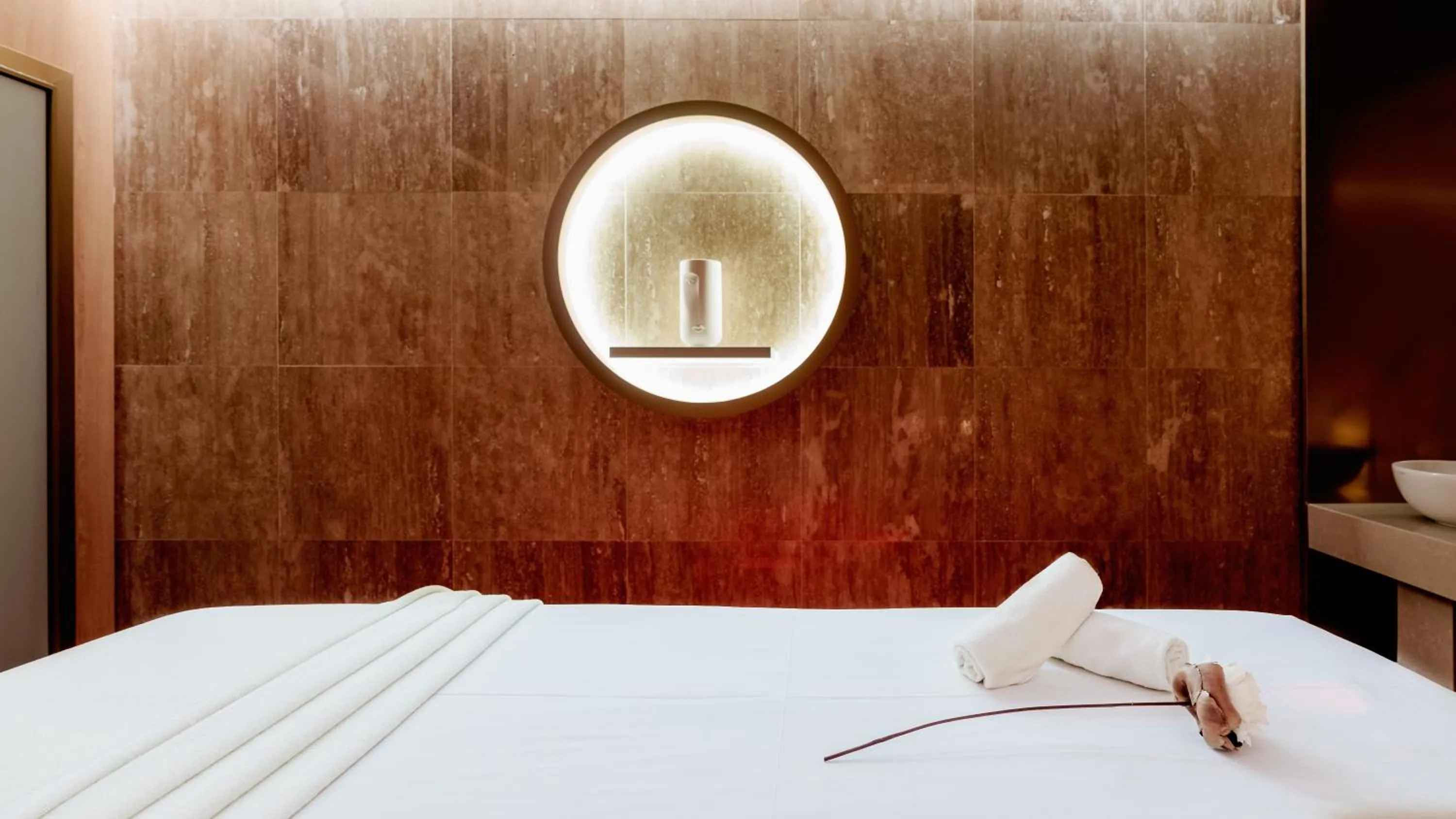 Spa and wellness centre/facilities, Bed in Hotel Sinaia